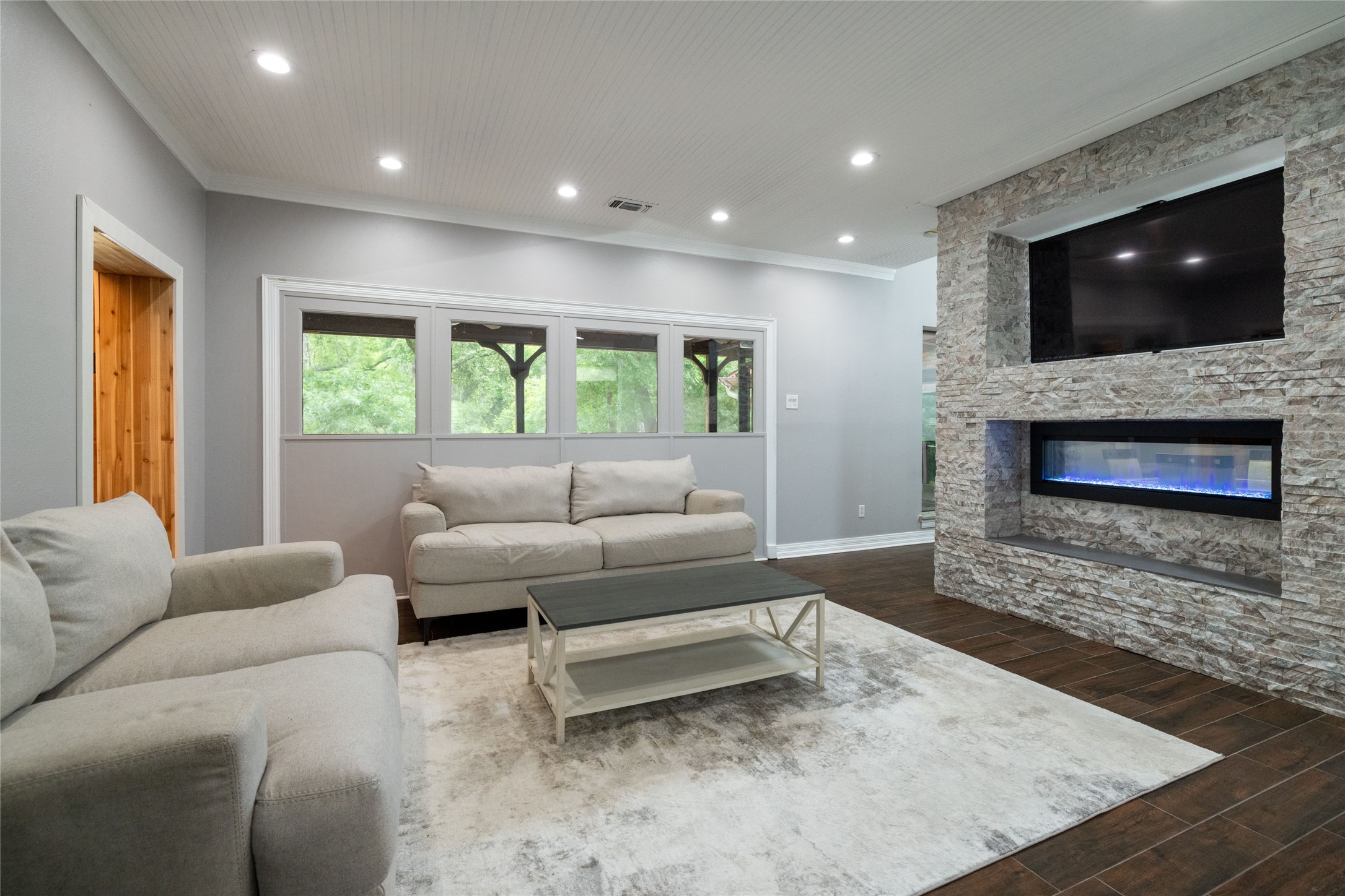 2701 Wooded Trail Court