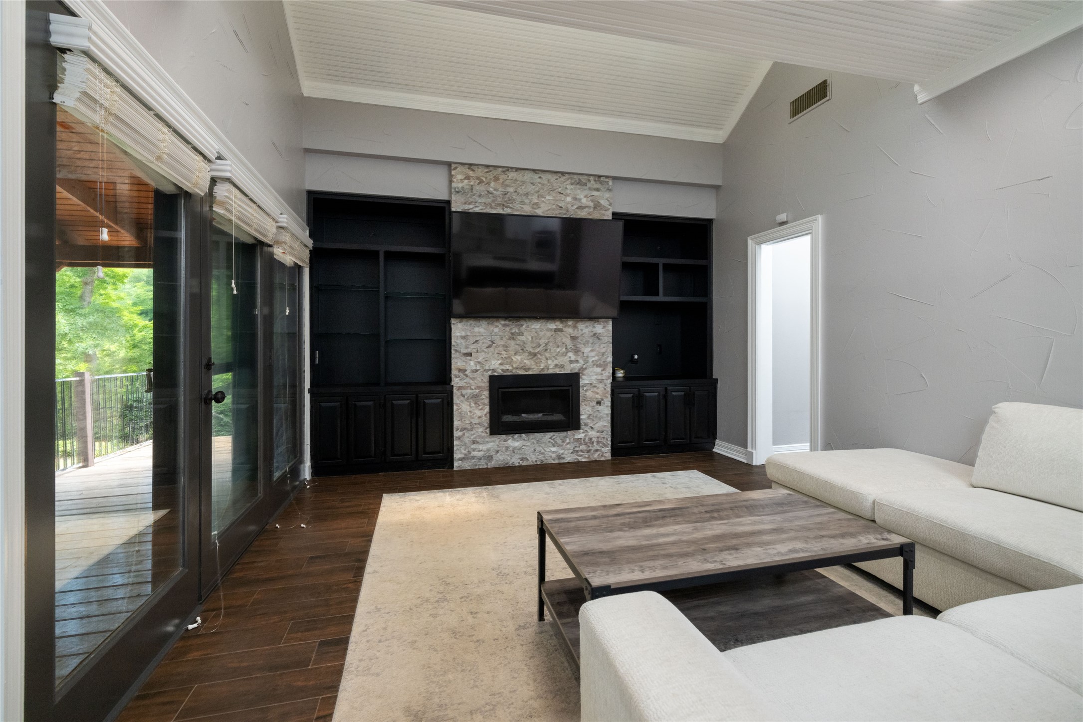 2701 Wooded Trail Court