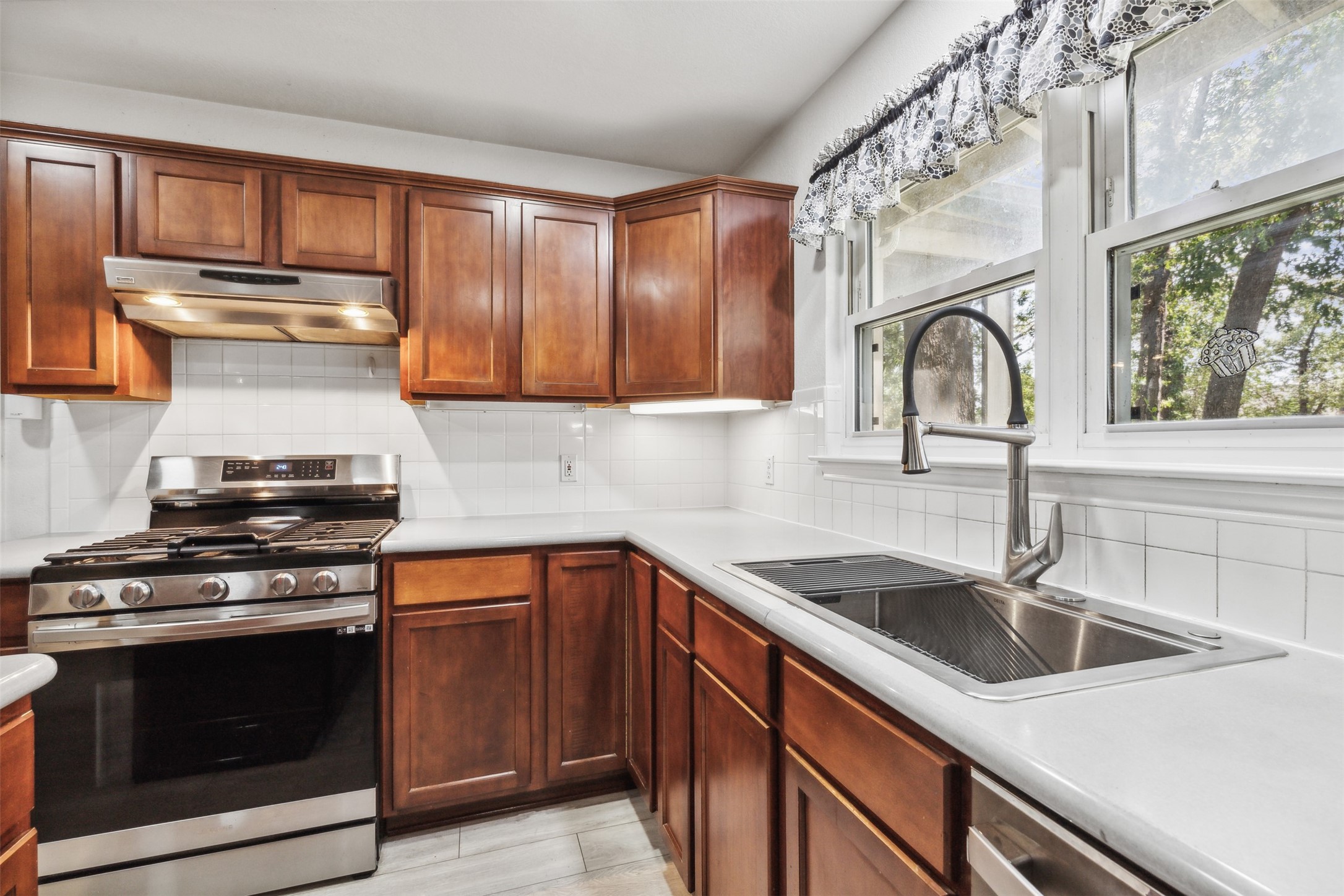 824 W Bedford Euless Road W