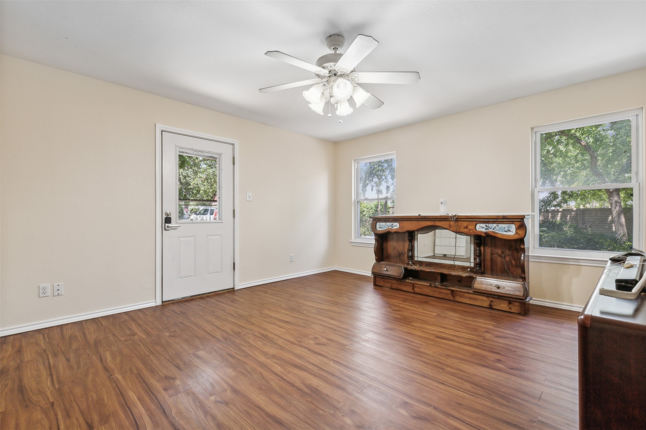 824 W Bedford Euless Road W