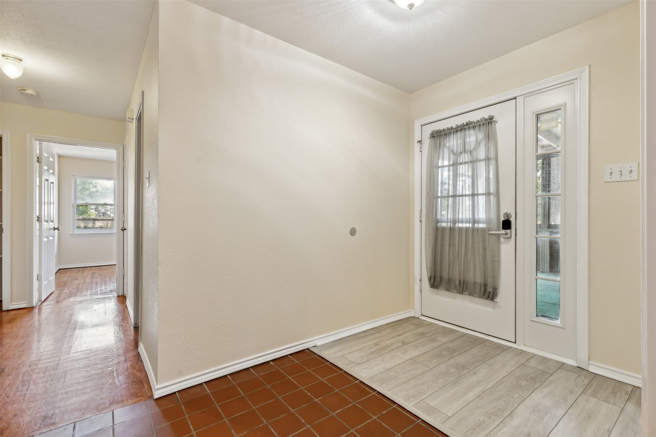 824 W Bedford Euless Road W