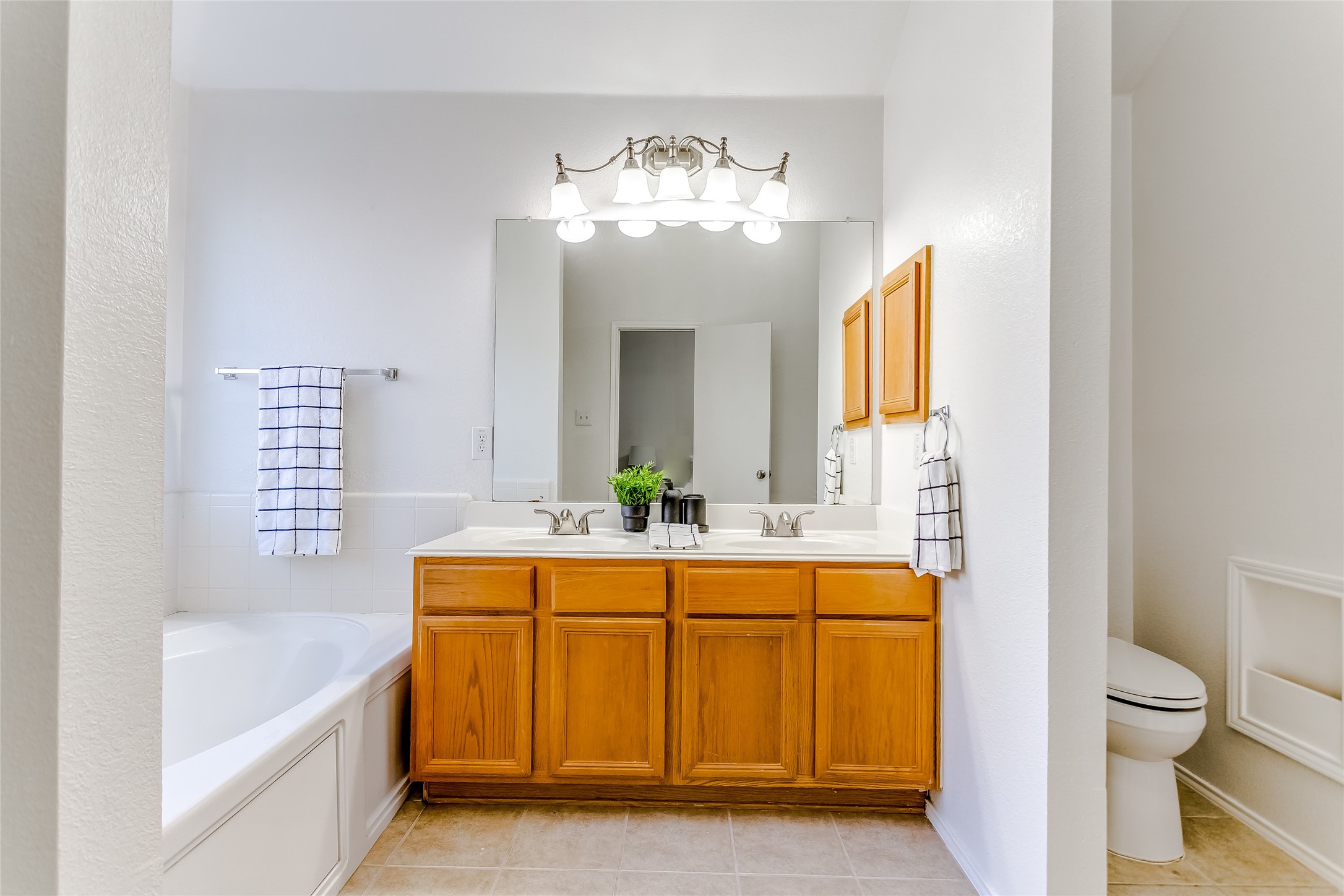 5445 Caribou Ridge Drive