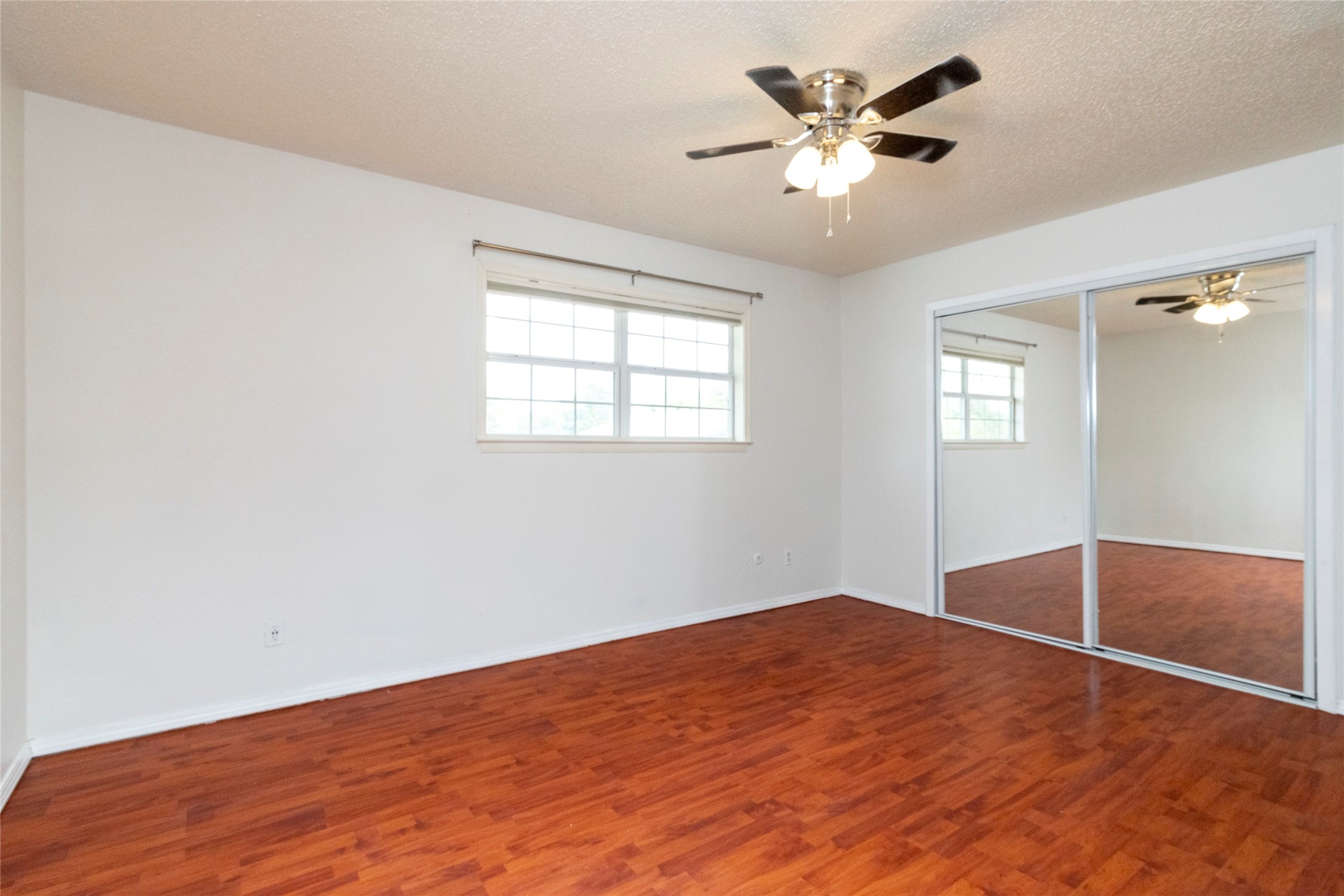 2810 Spring Valley Drive