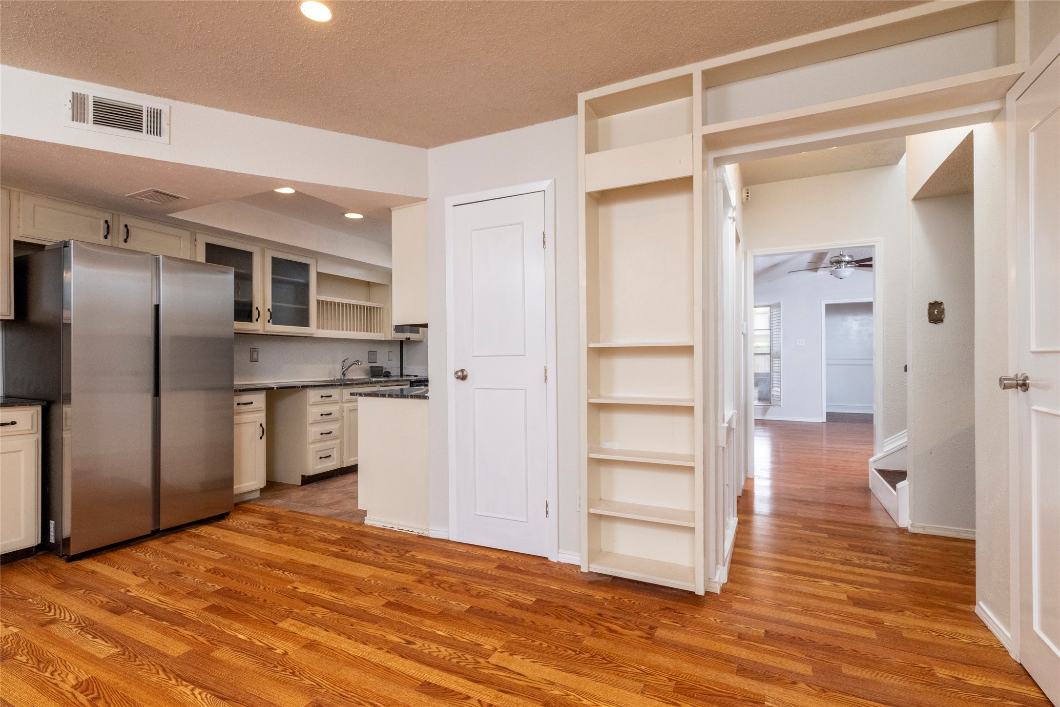 2810 Spring Valley Drive