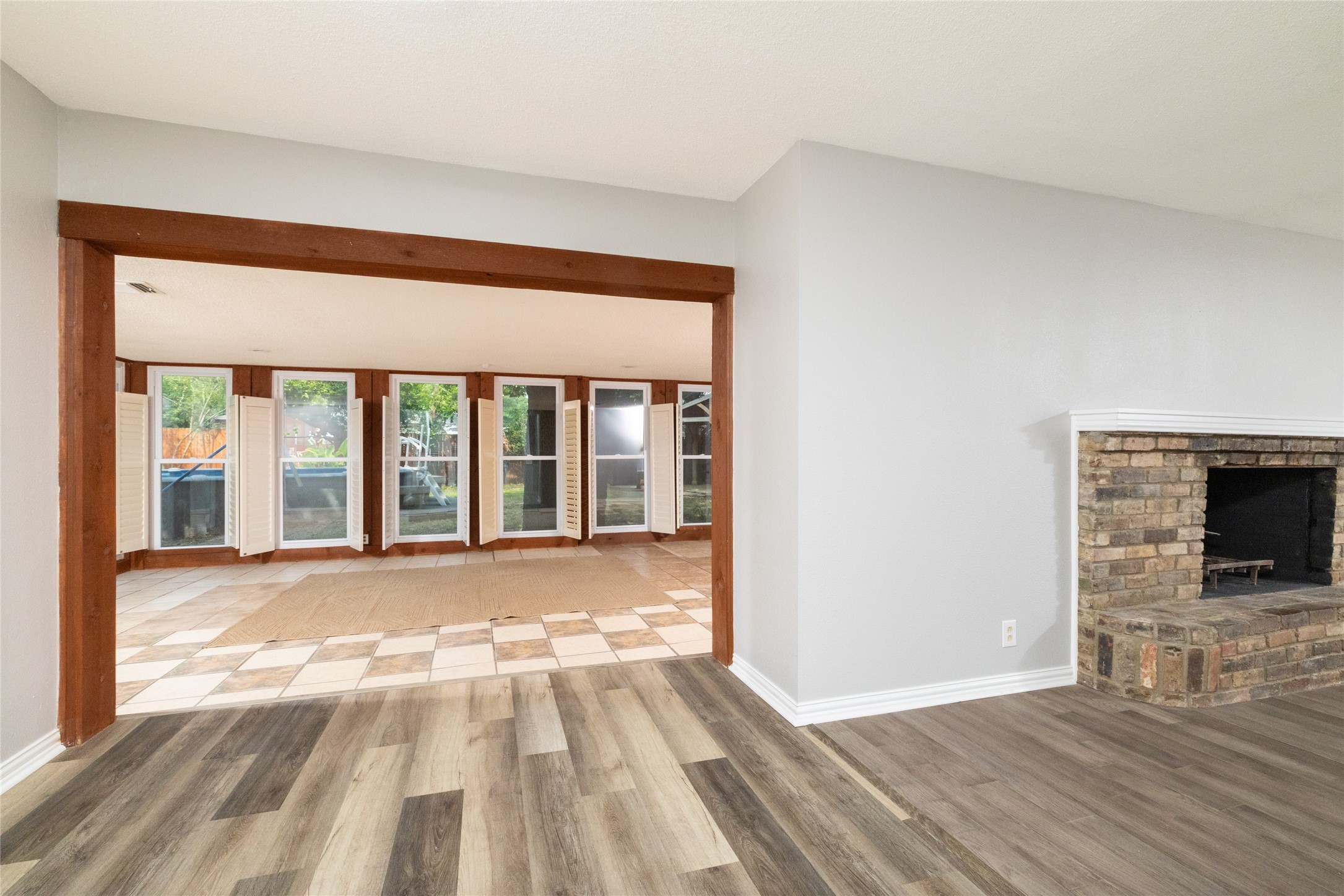 637 Post Oak Drive