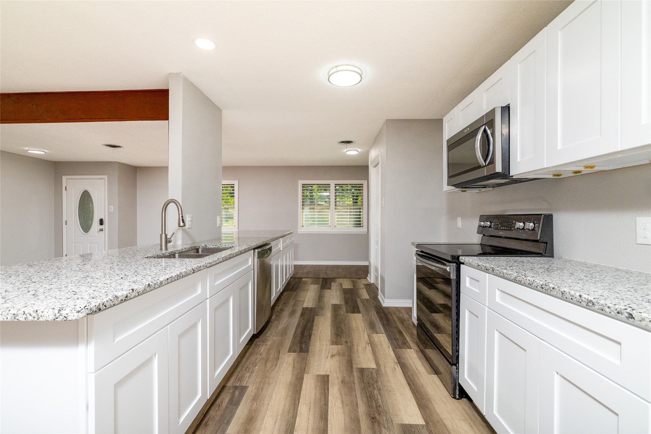 637 Post Oak Drive