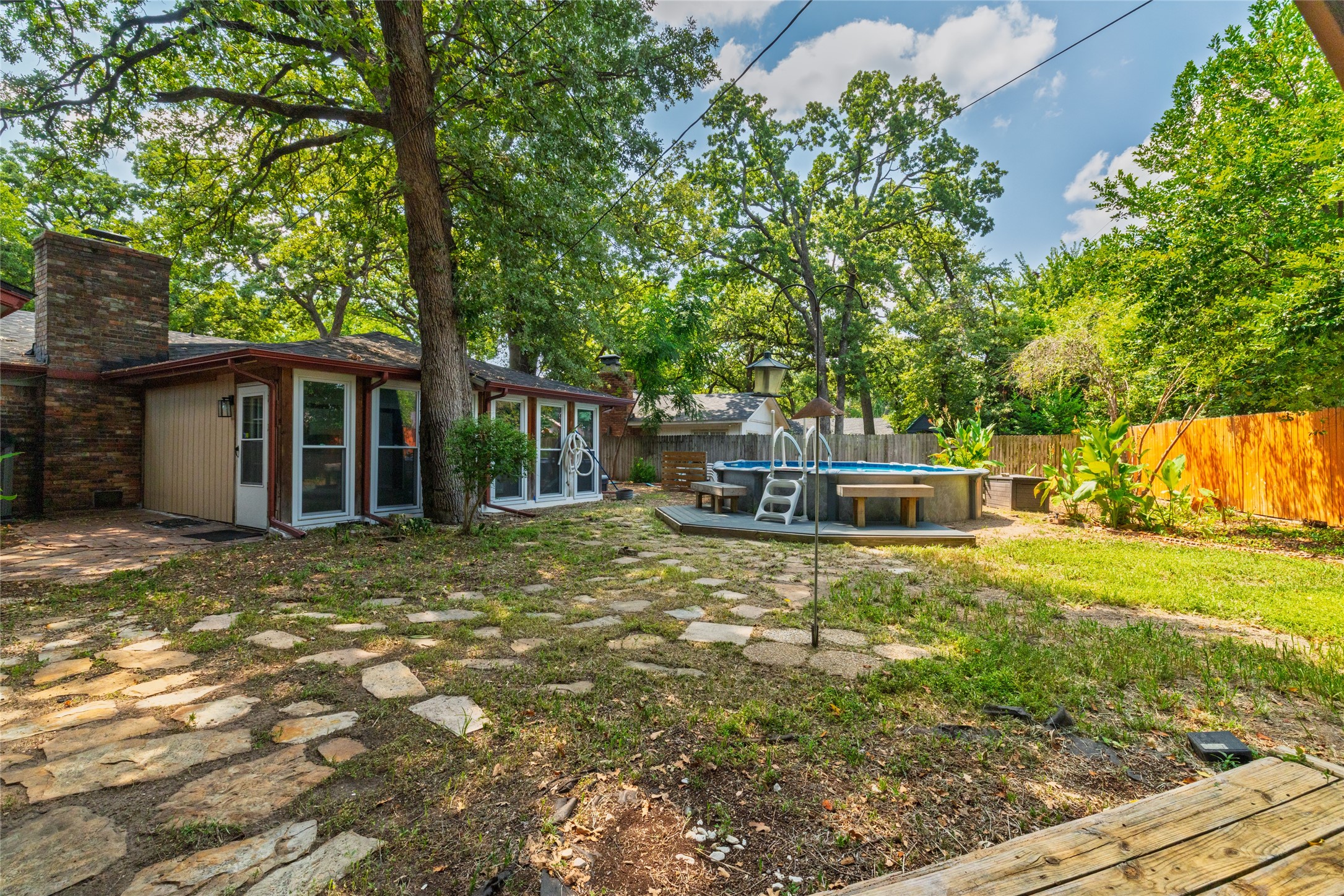 637 Post Oak Drive