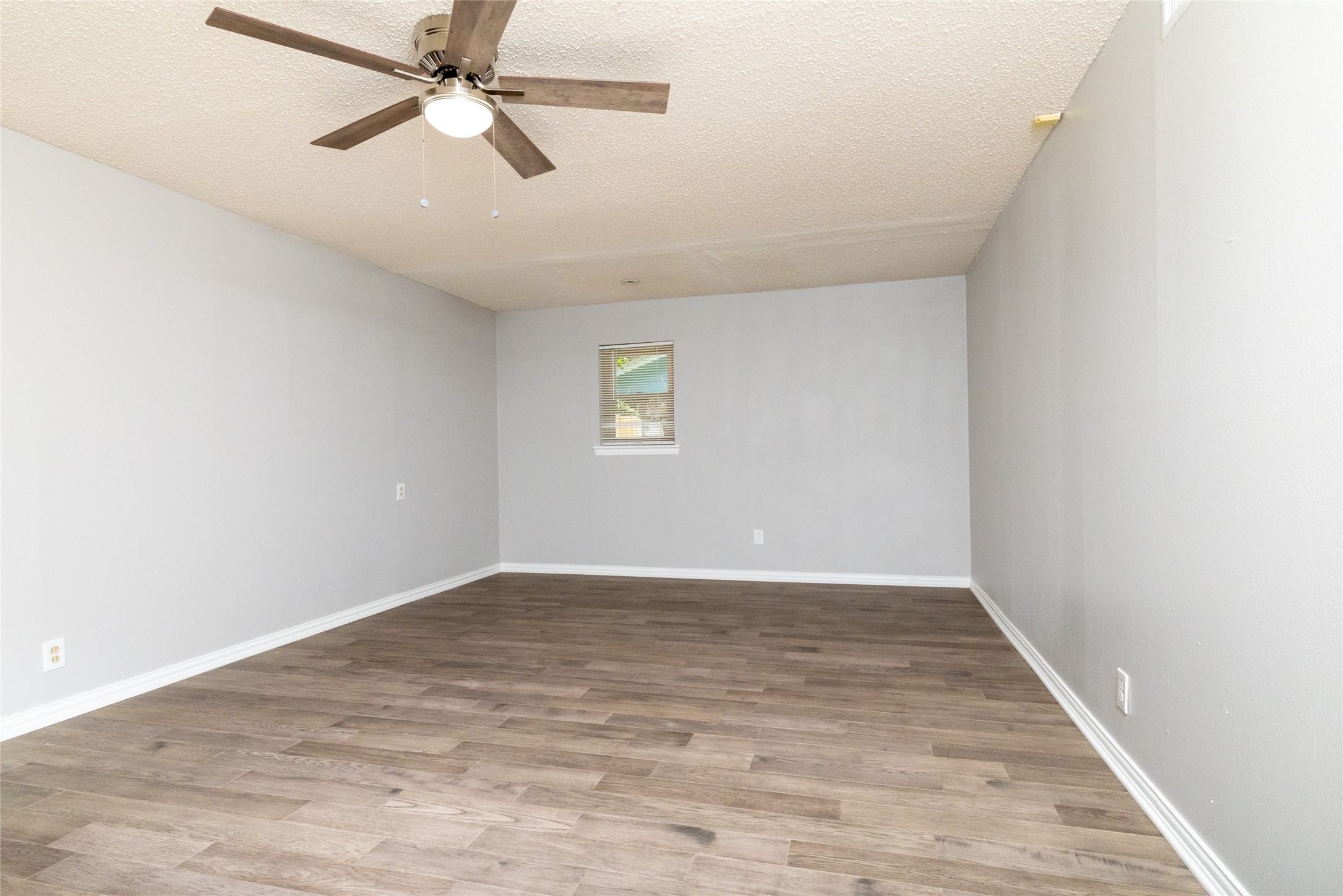637 Post Oak Drive