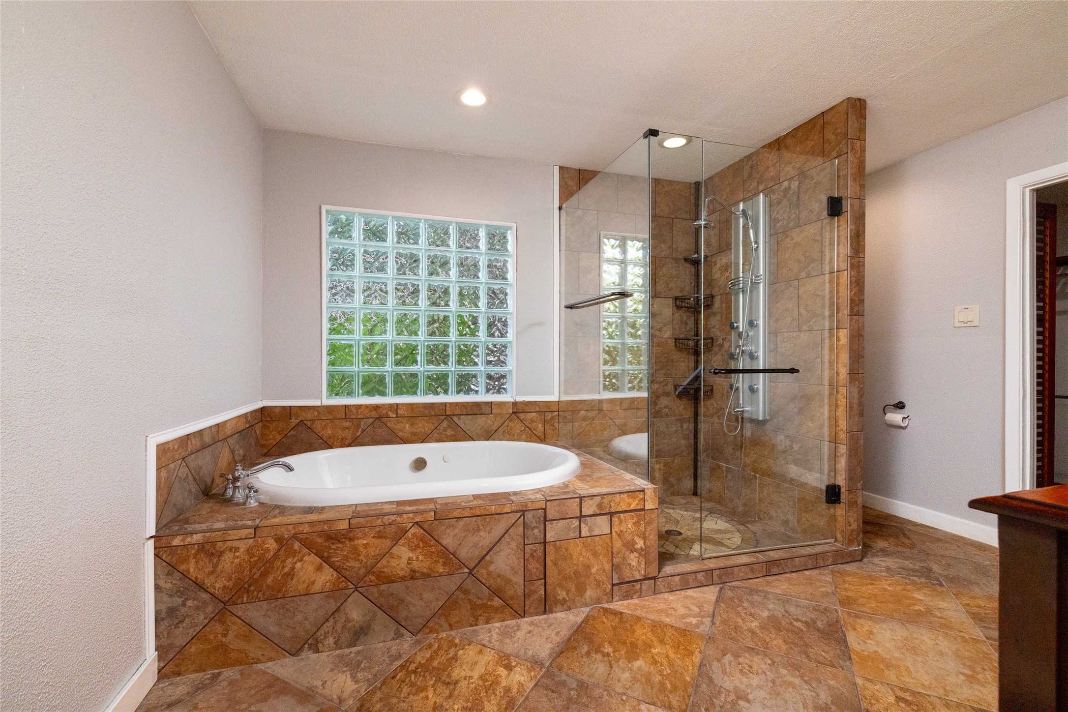 637 Post Oak Drive
