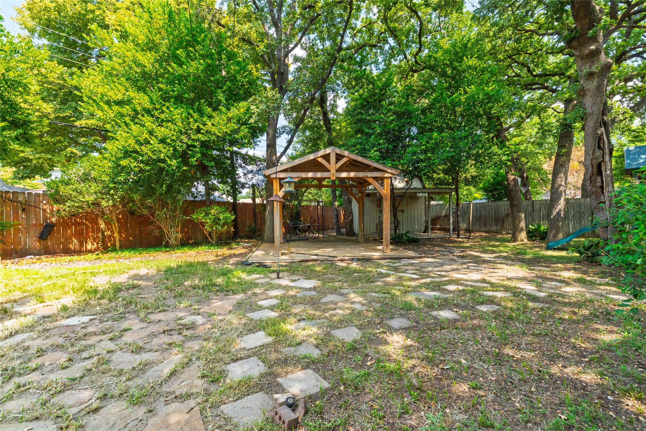 637 Post Oak Drive