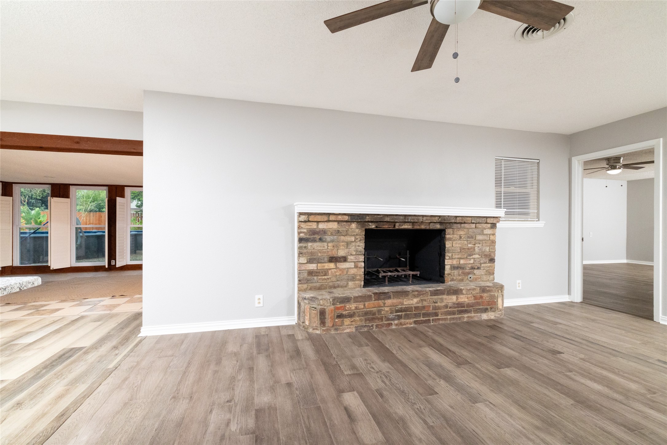 637 Post Oak Drive