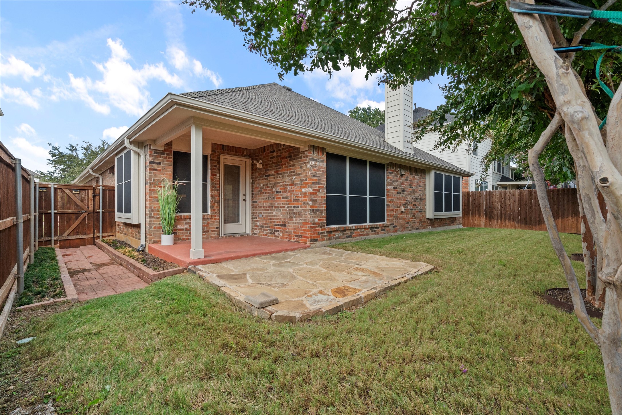 4404 Chris Drive
