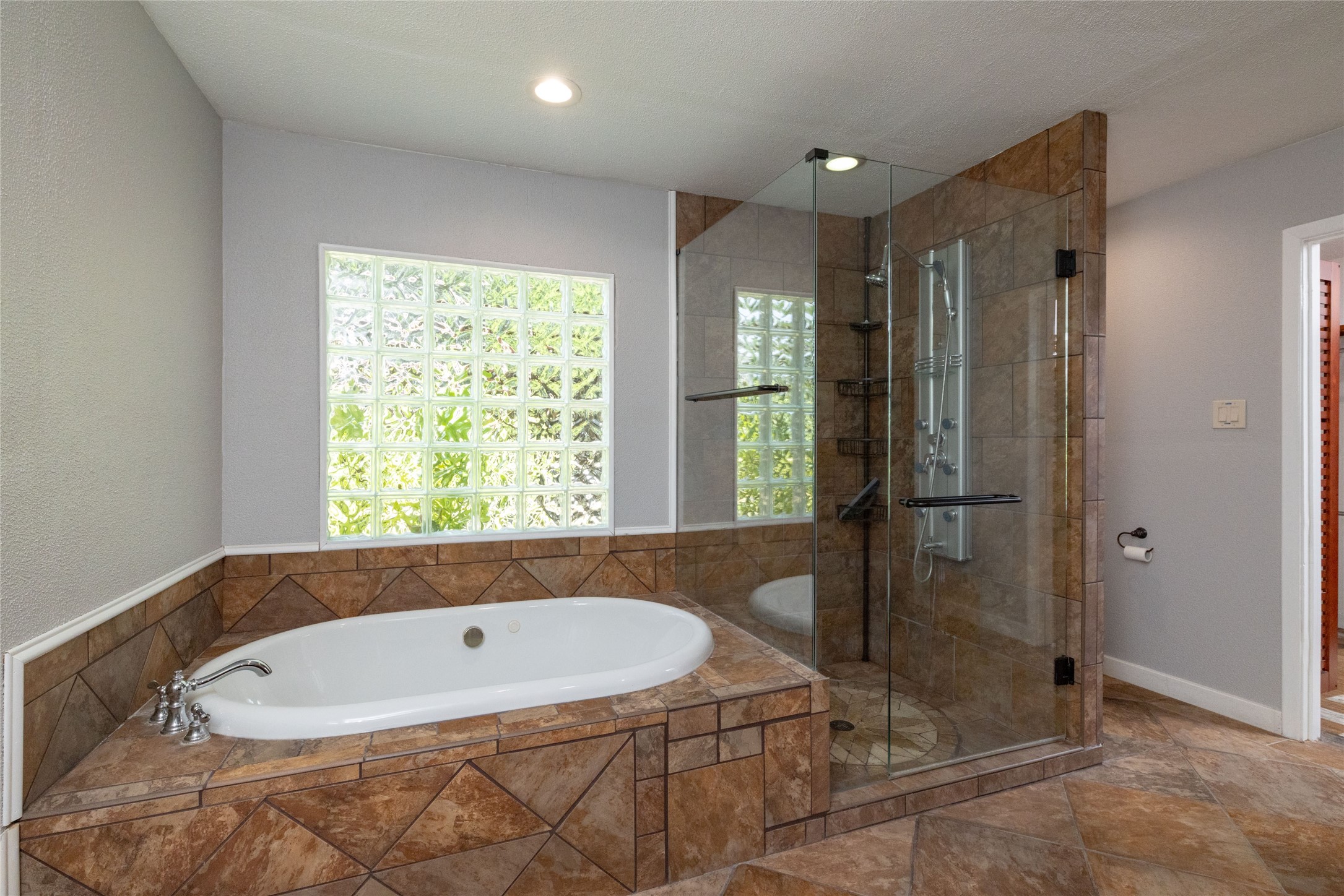 637 Post Oak Drive