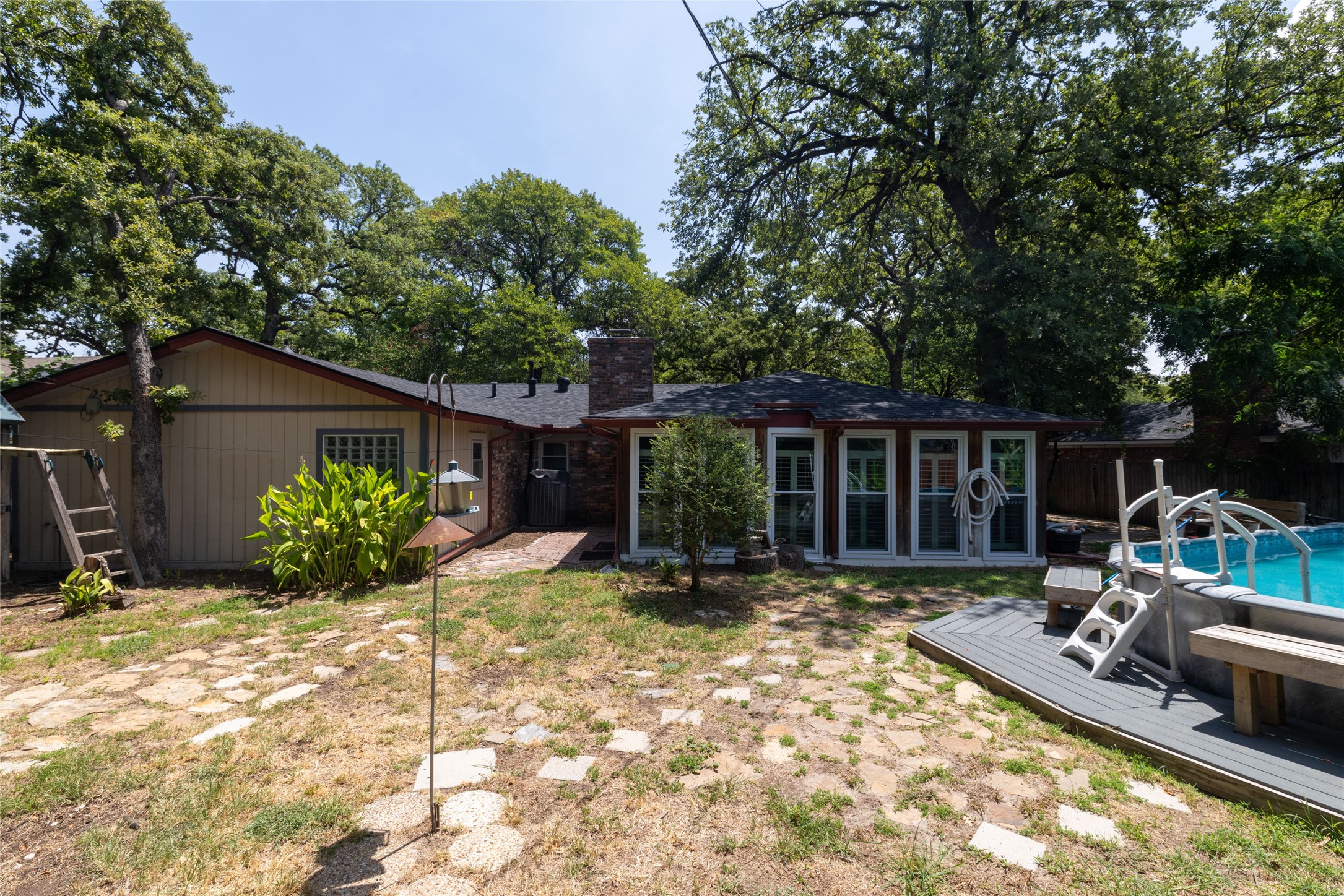 637 Post Oak Drive