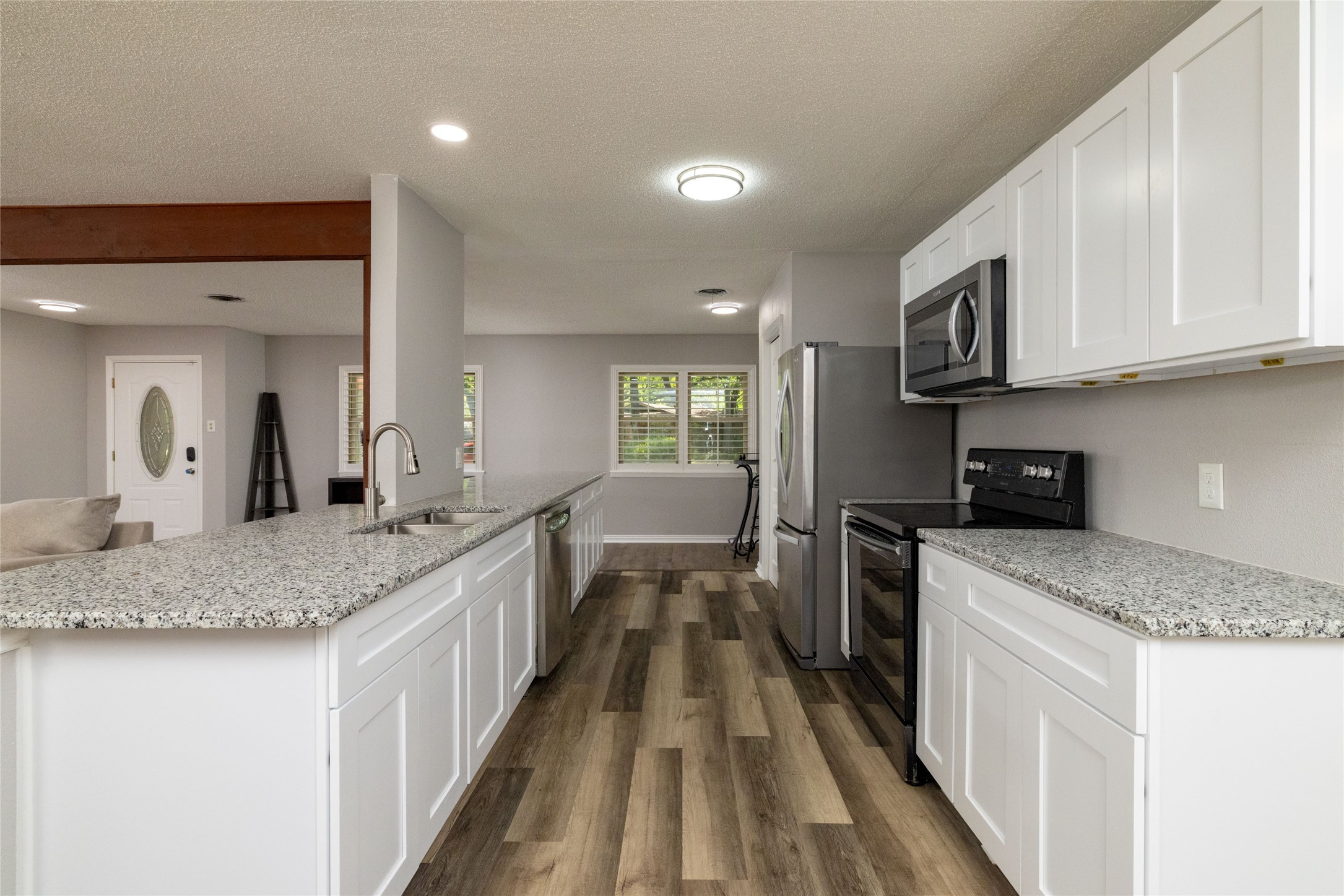 637 Post Oak Drive