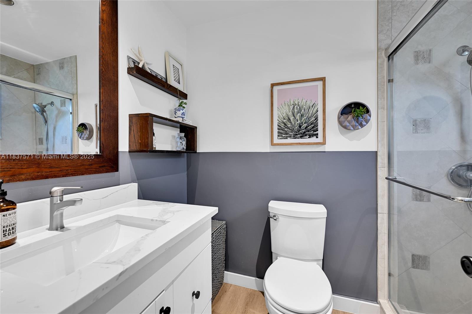 378 SW 33rd Ter