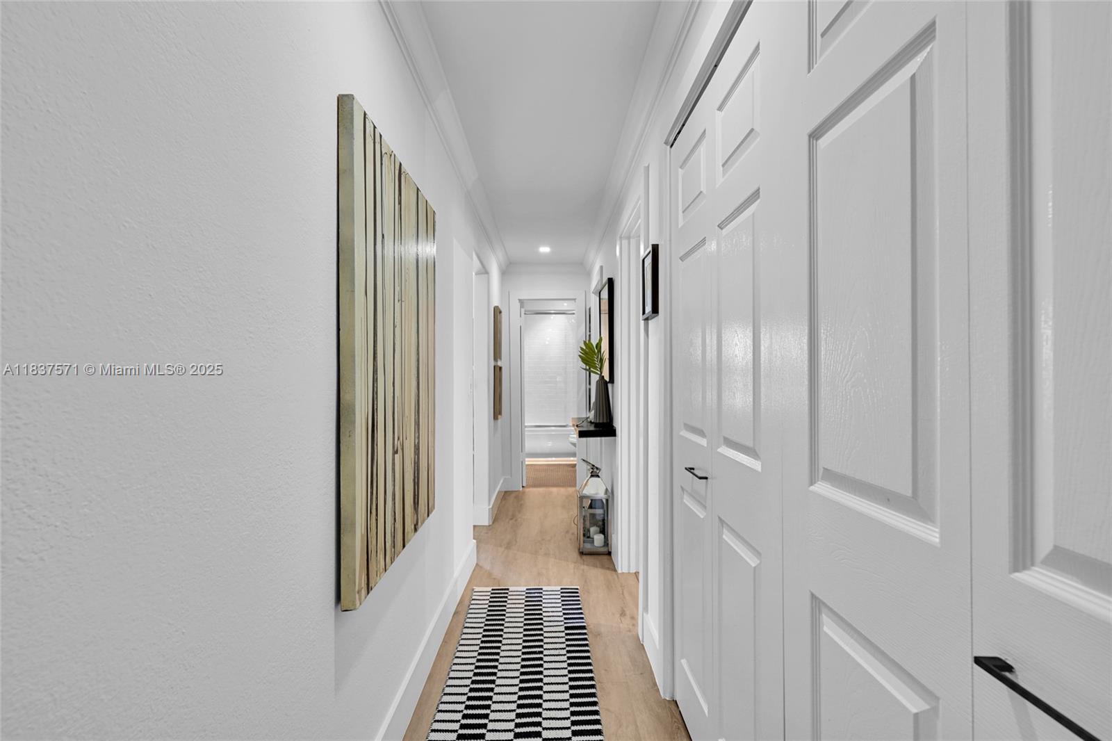 378 SW 33rd Ter