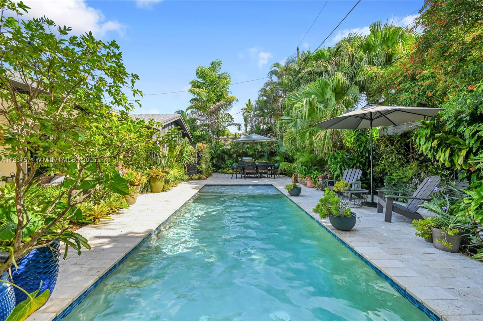 378 SW 33rd Ter