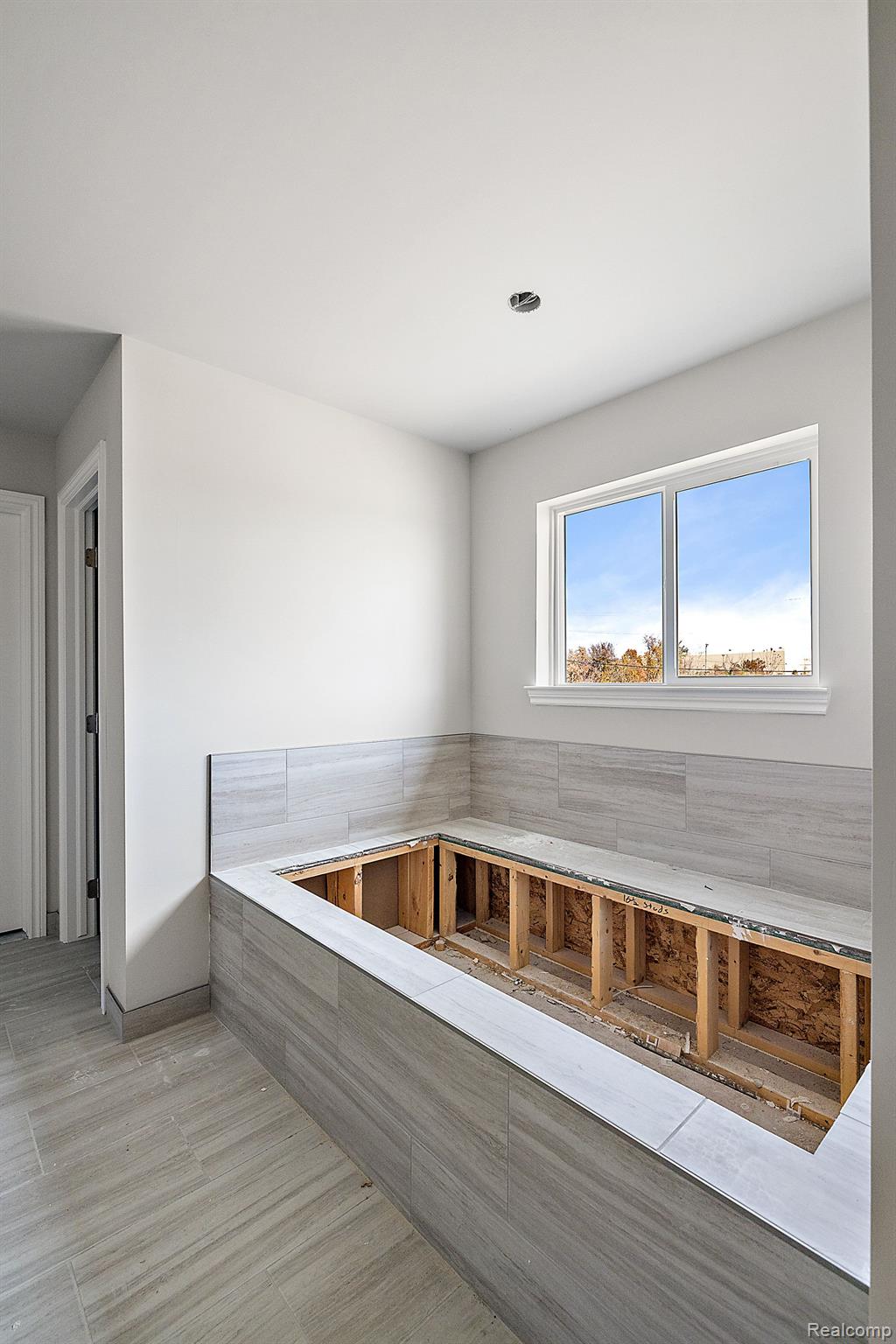 51660 CREEK VIEW Drive