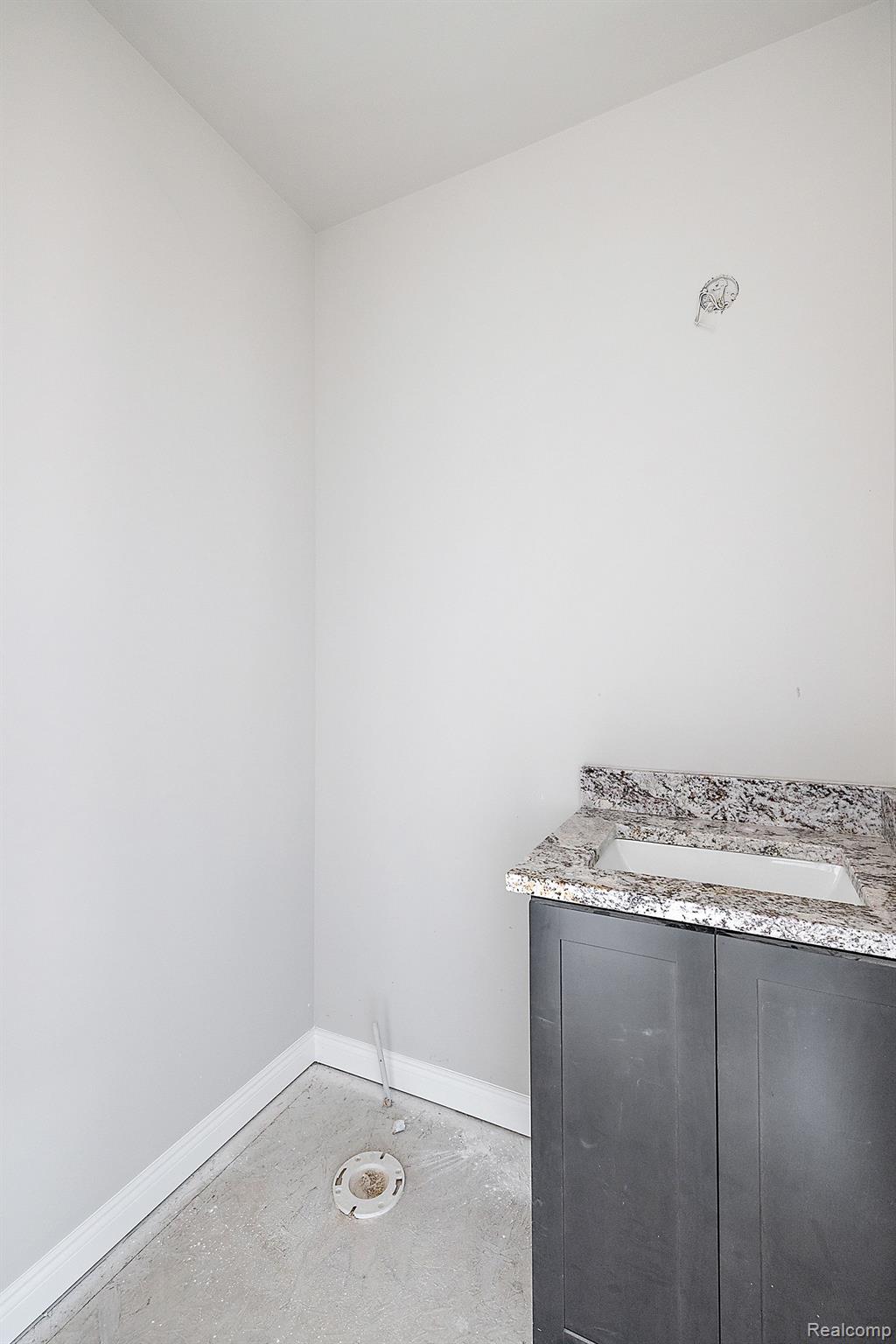 51660 CREEK VIEW Drive