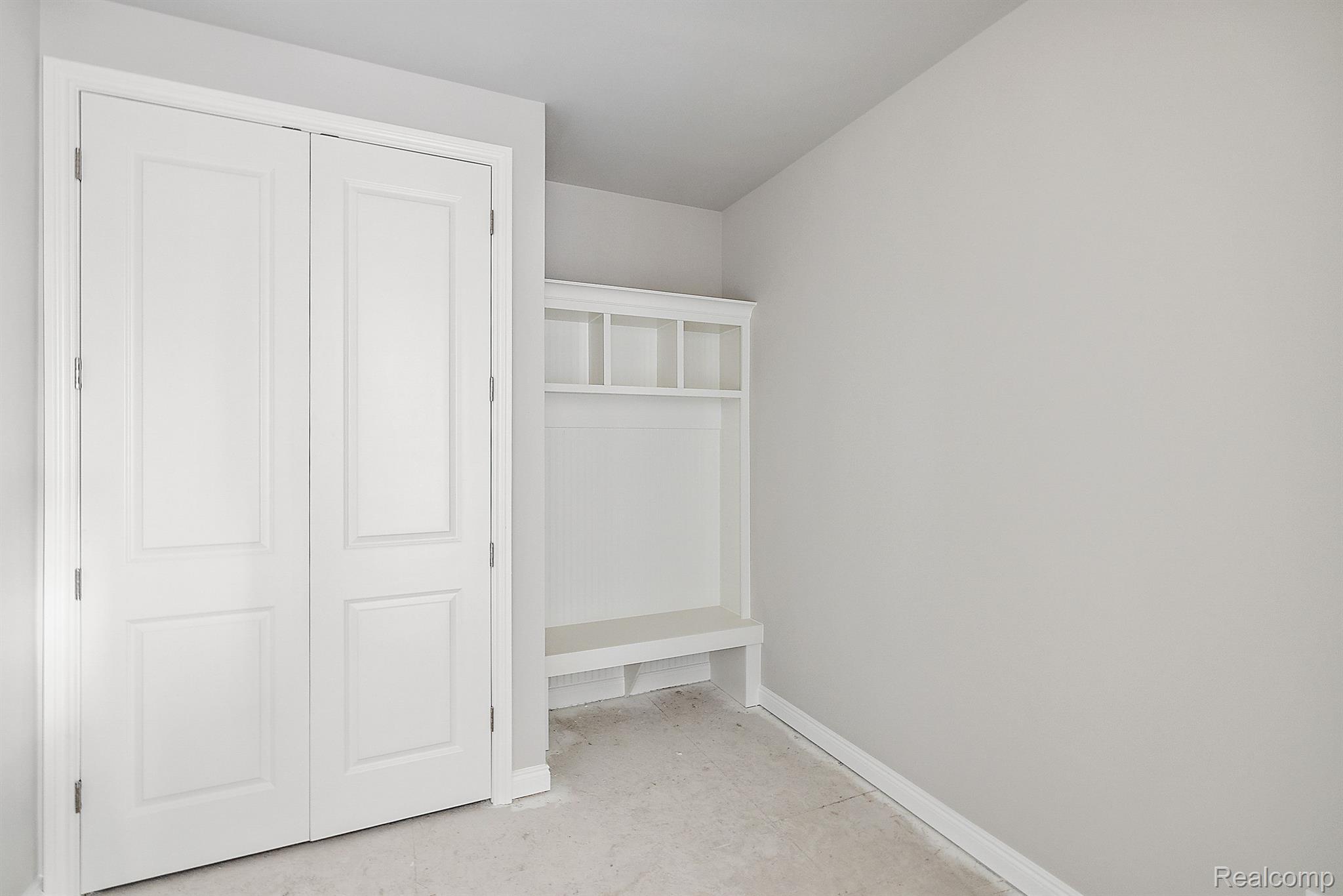 51660 CREEK VIEW Drive