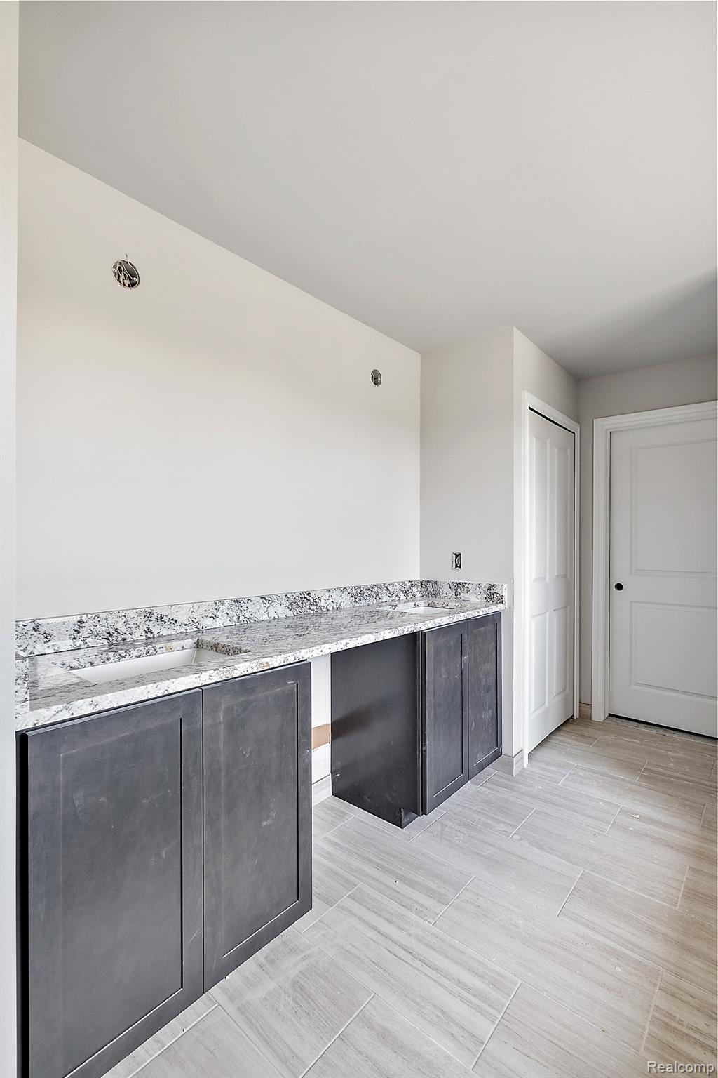 51660 CREEK VIEW Drive