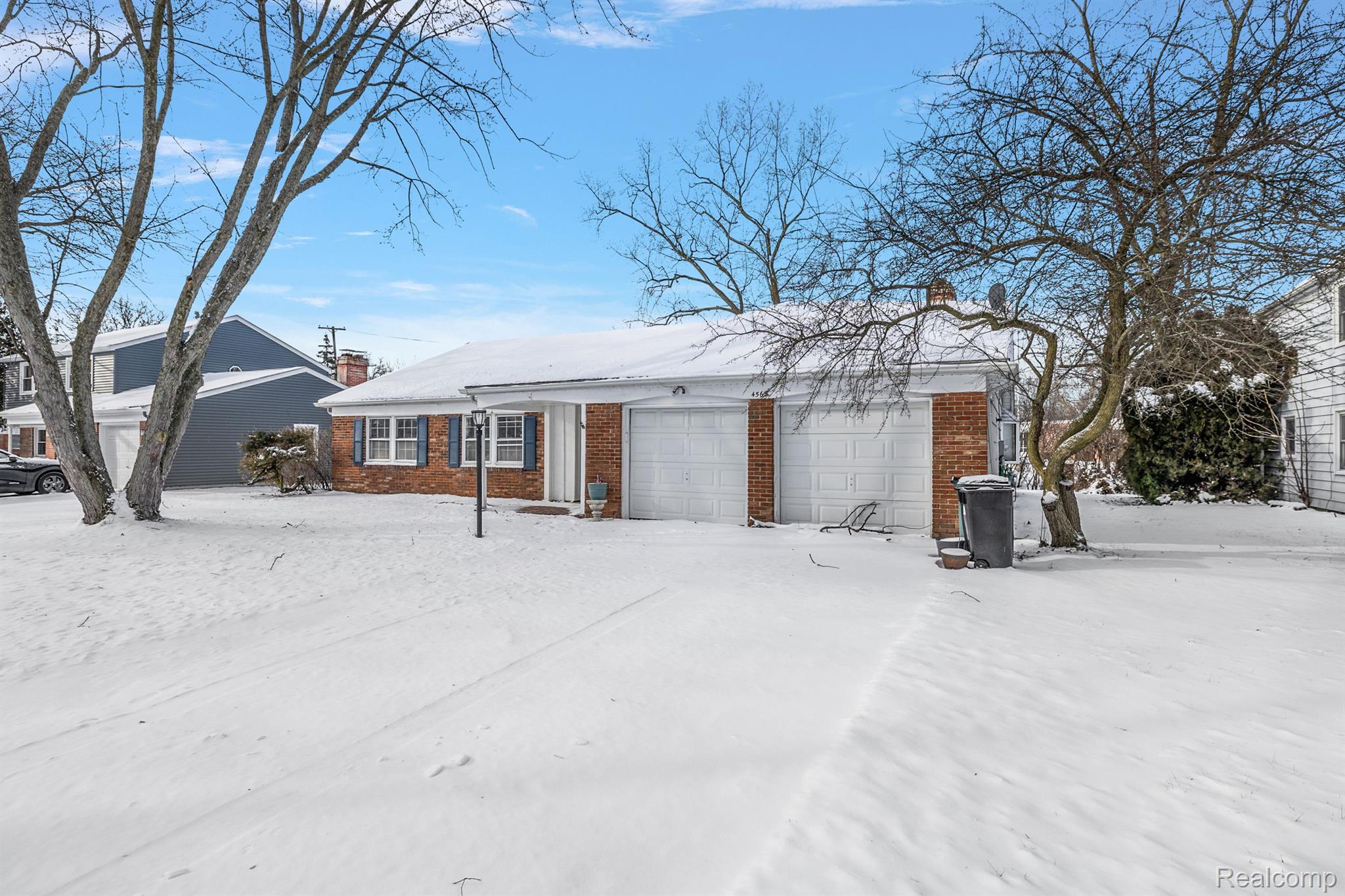 4565 MILL POND Drive