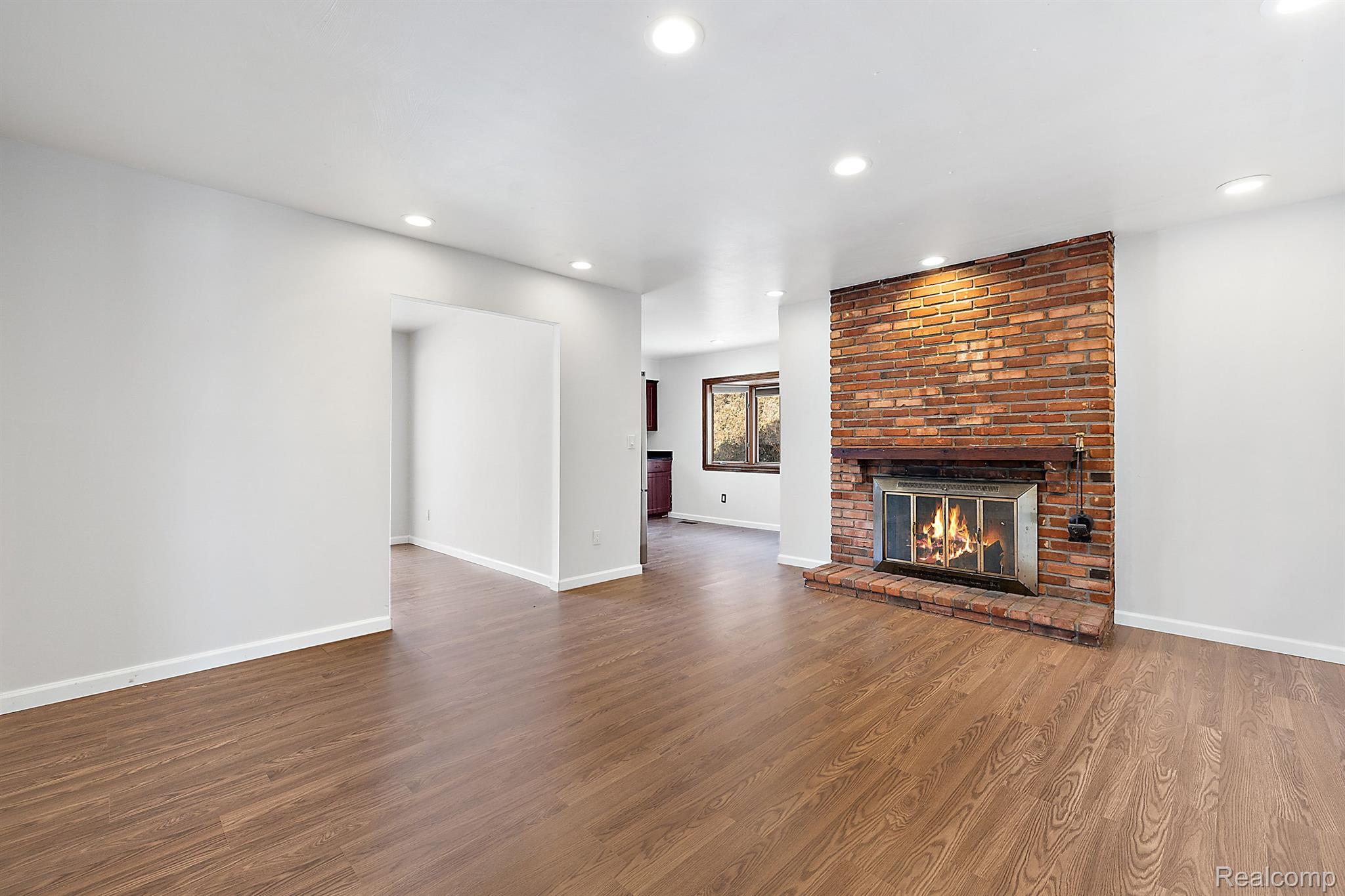 4565 MILL POND Drive