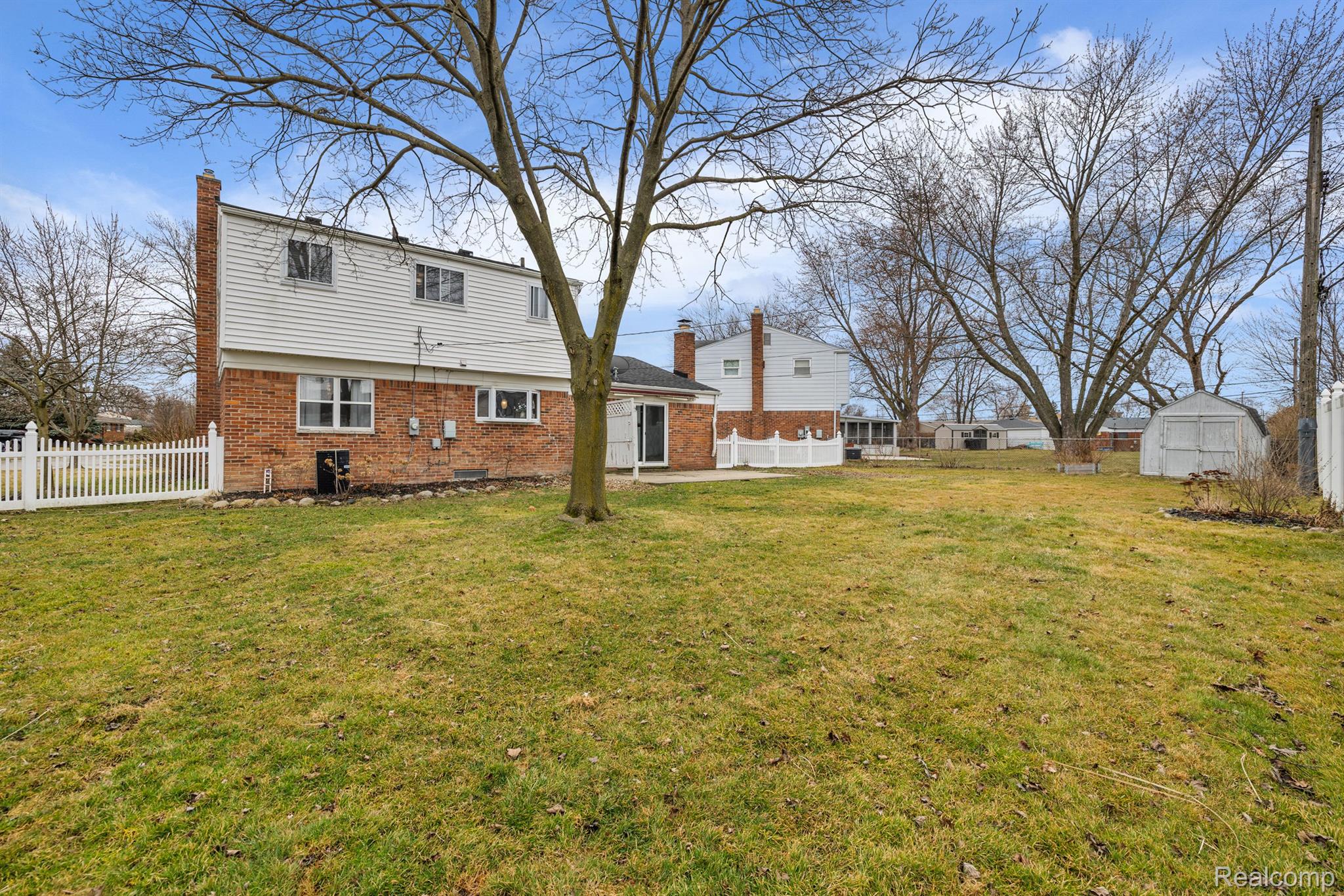 751 TANGLEWOOD Drive