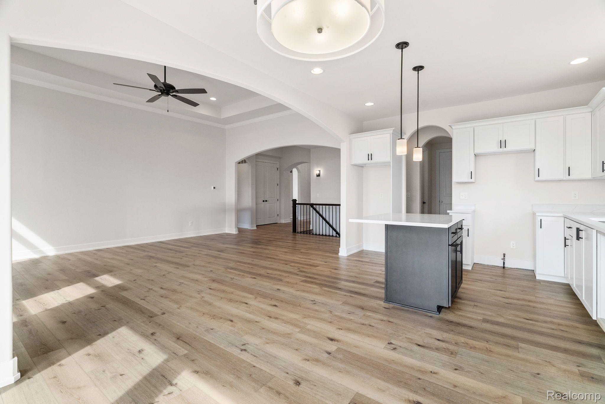 4090 SPRING MEADOWS Drive