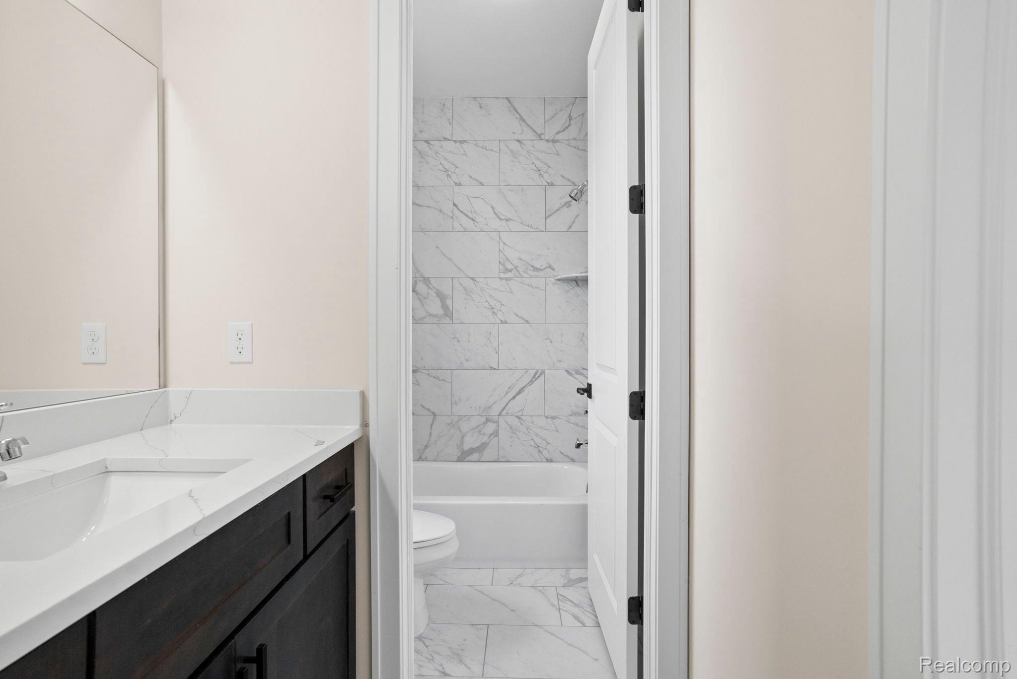 4090 SPRING MEADOWS Drive