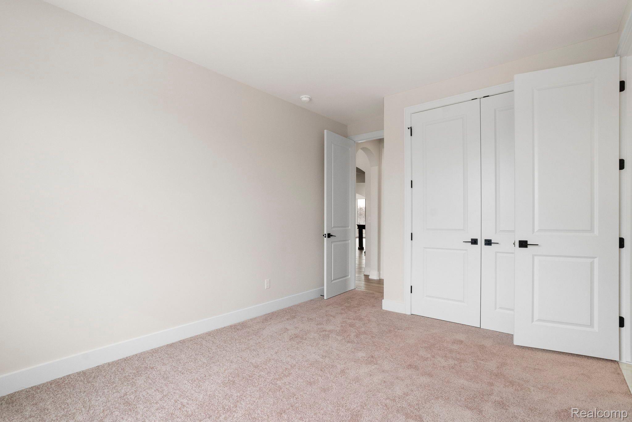 4090 SPRING MEADOWS Drive