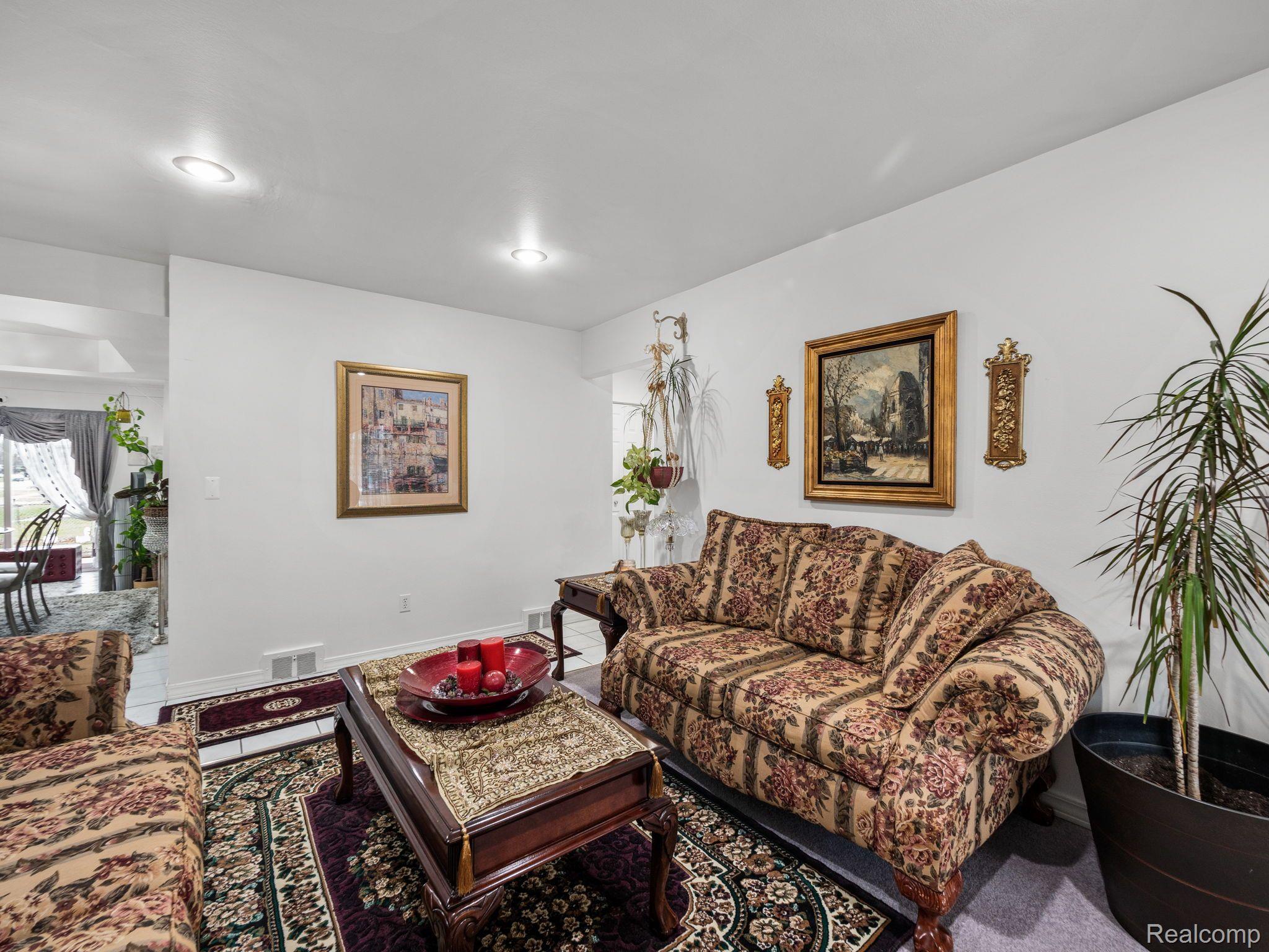 4003 GUNTHER Drive