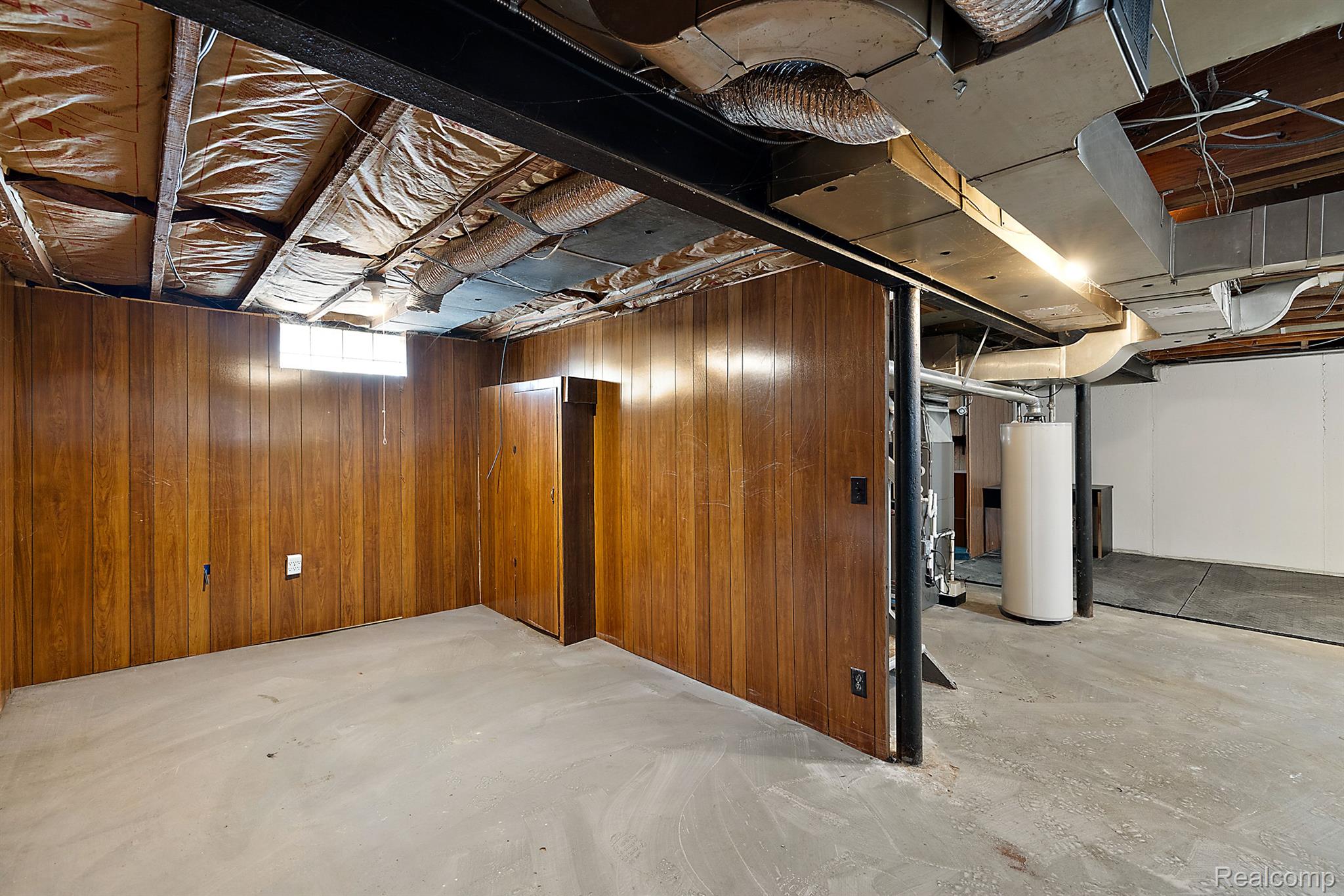 2616 N MAIN Street