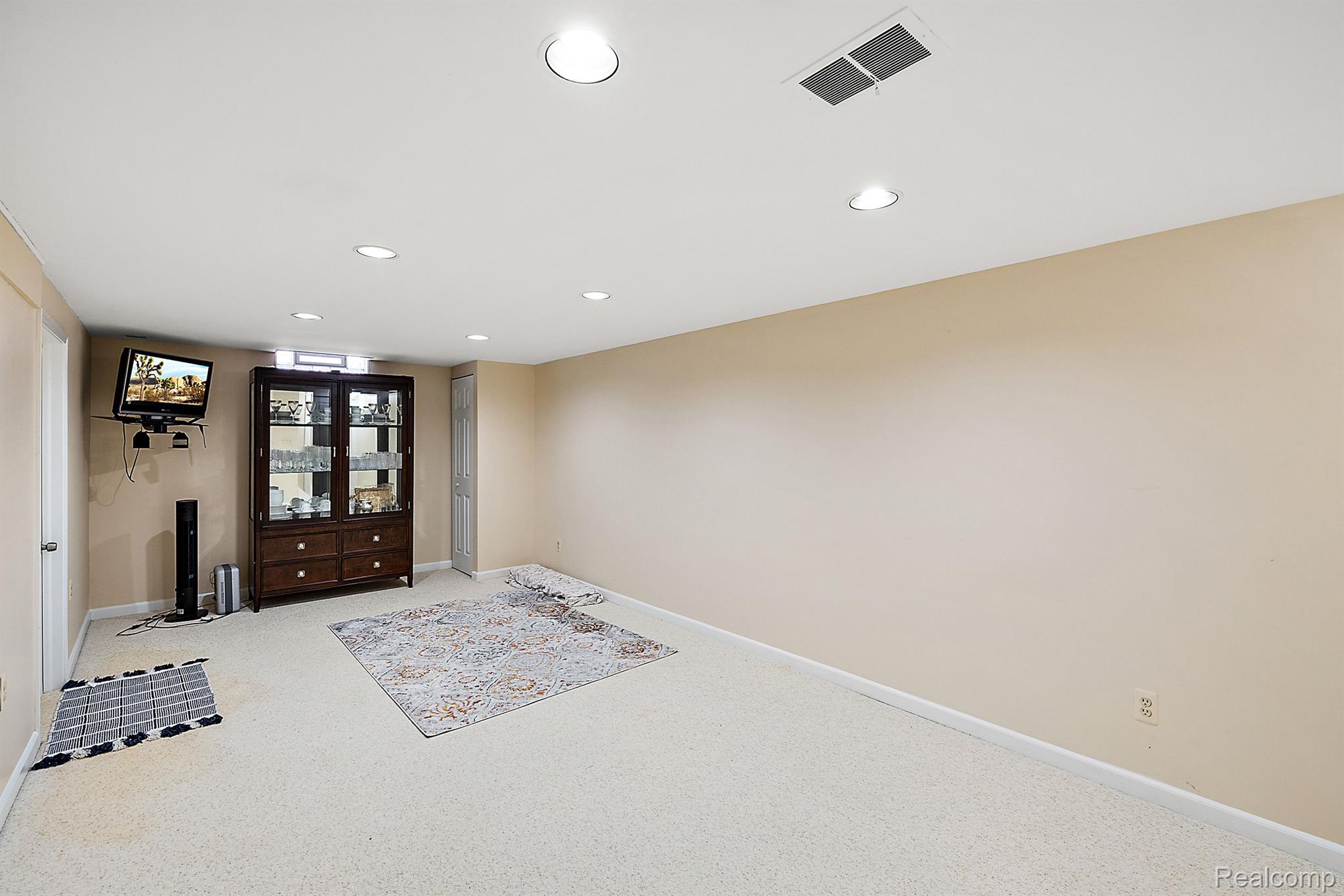 3937 FORGE Drive