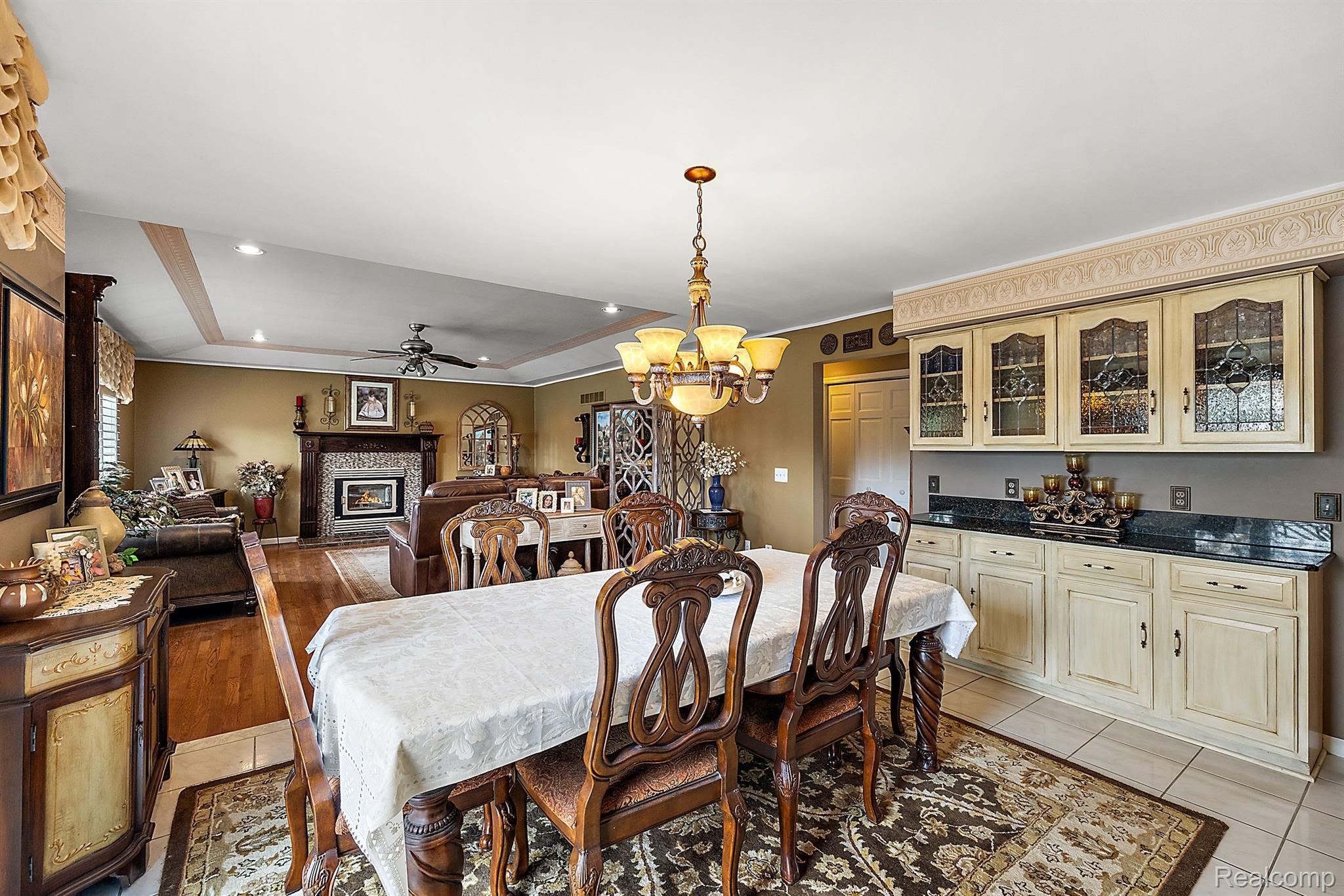 51299 SANDSHORES Drive