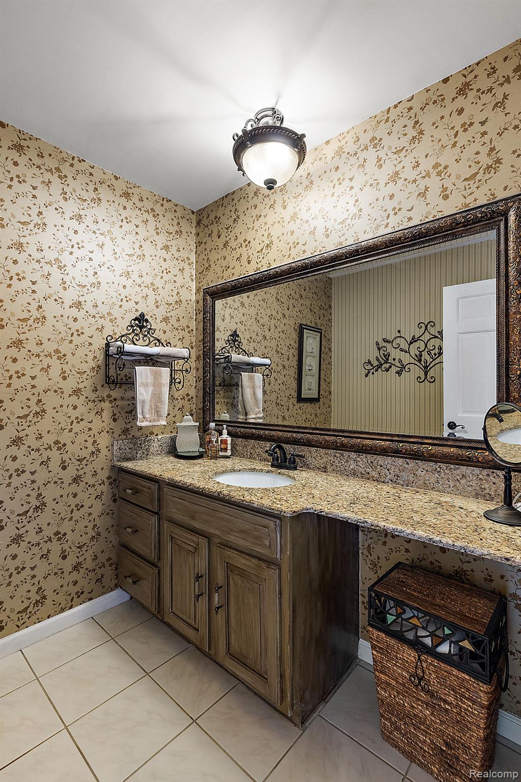 51299 SANDSHORES Drive