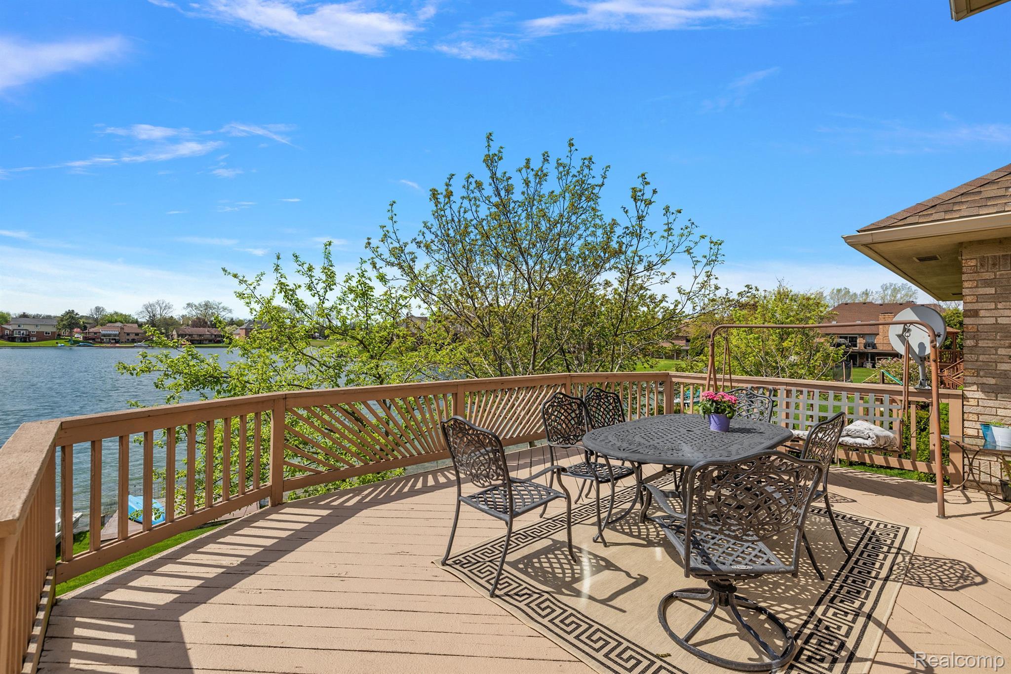 51299 SANDSHORES Drive