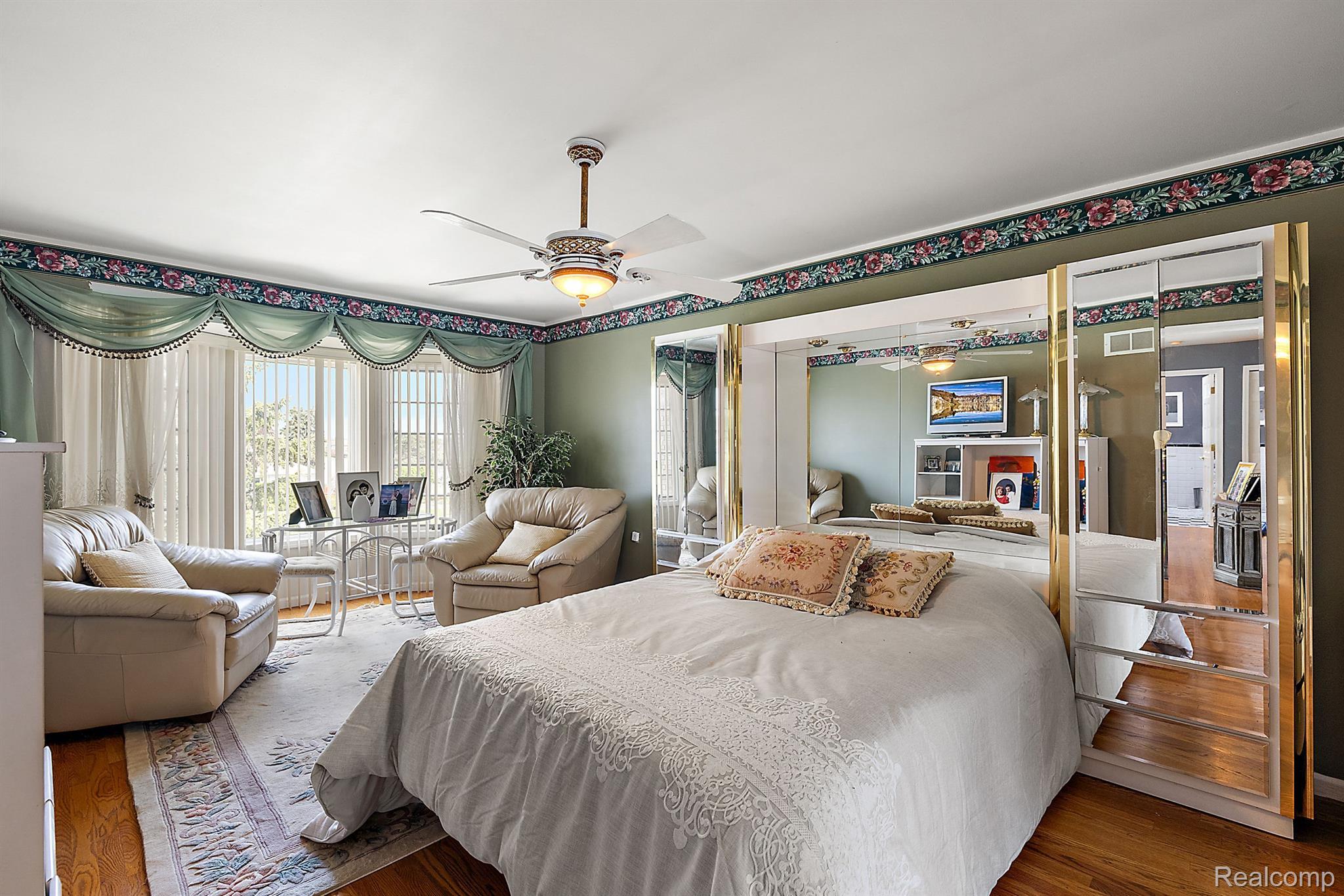 51299 SANDSHORES Drive