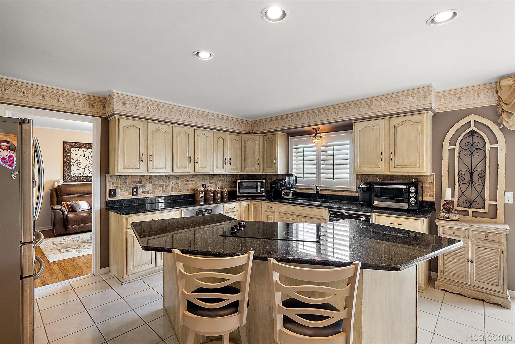 51299 SANDSHORES Drive