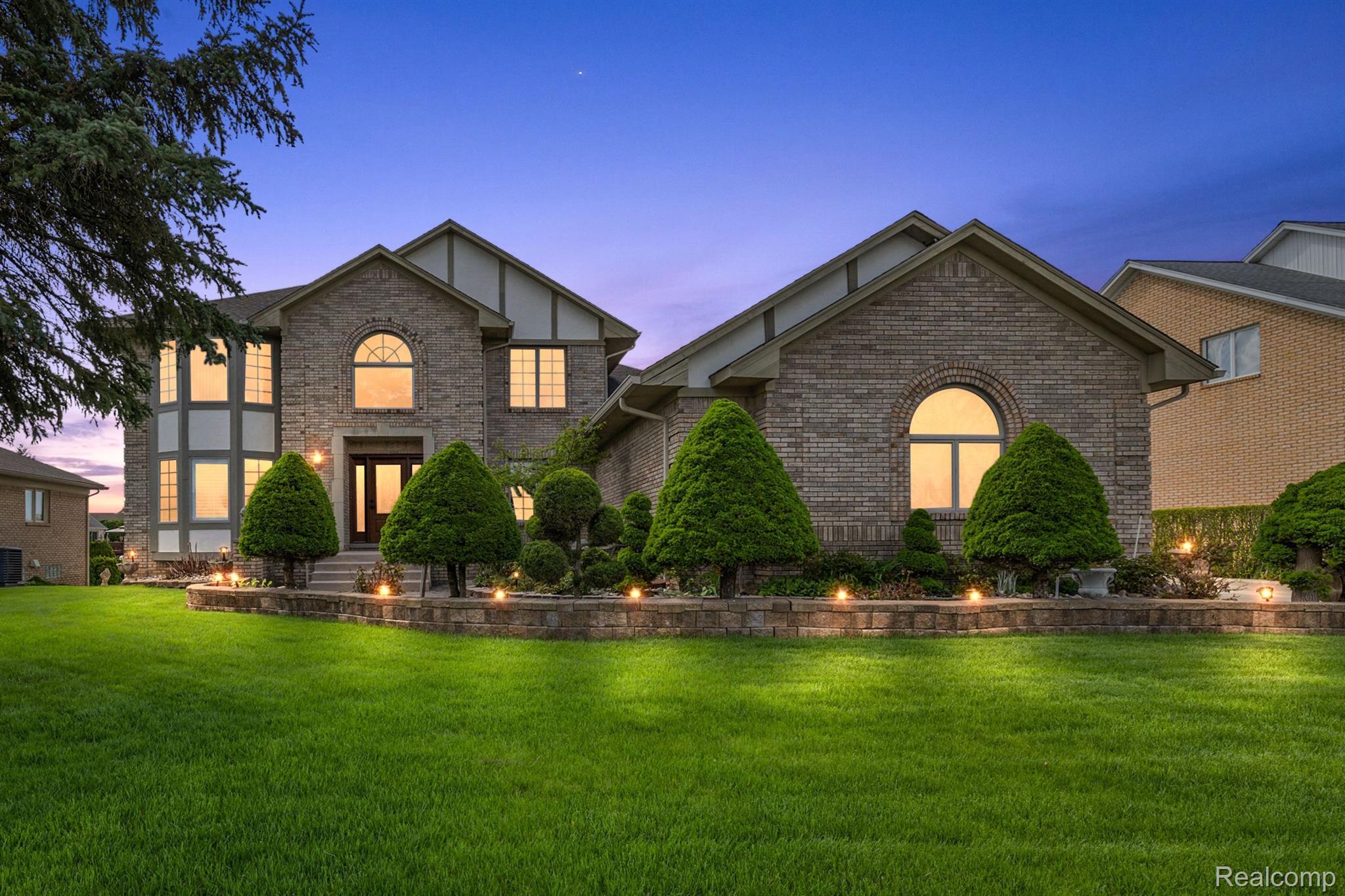 51299 SANDSHORES Drive