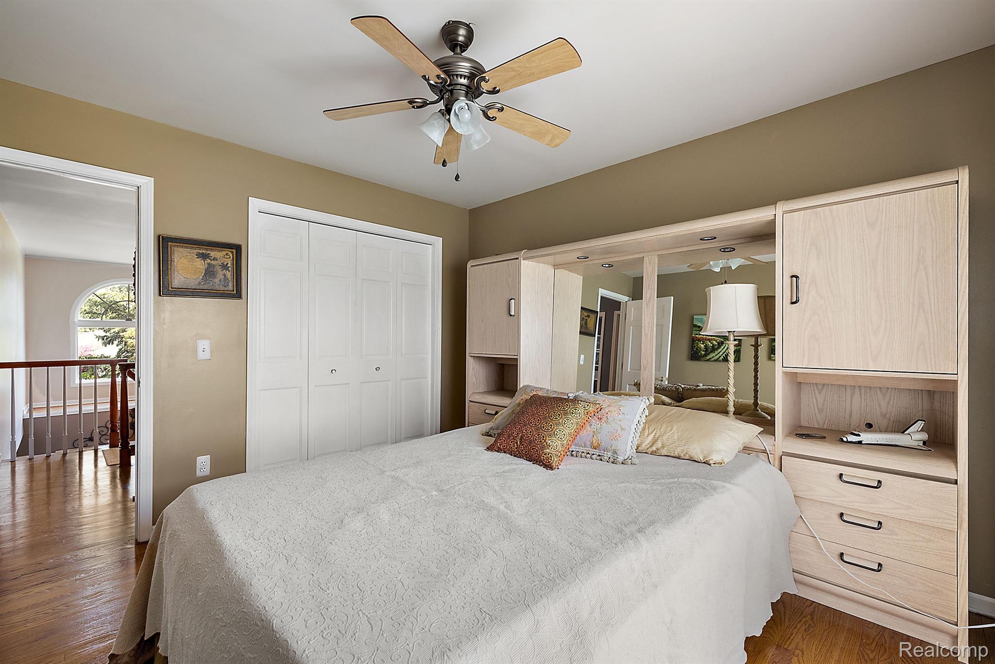 51299 SANDSHORES Drive