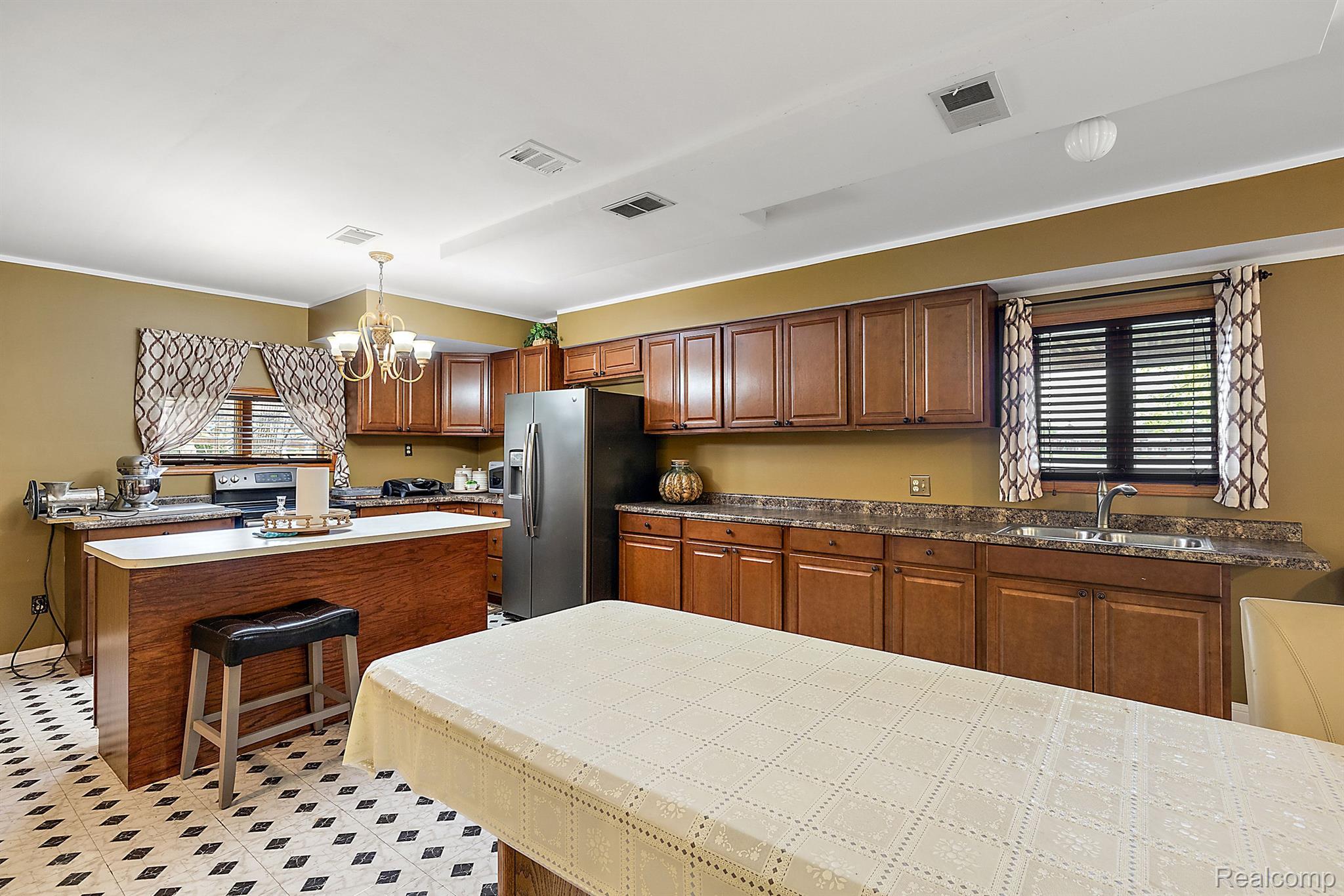 51299 SANDSHORES Drive