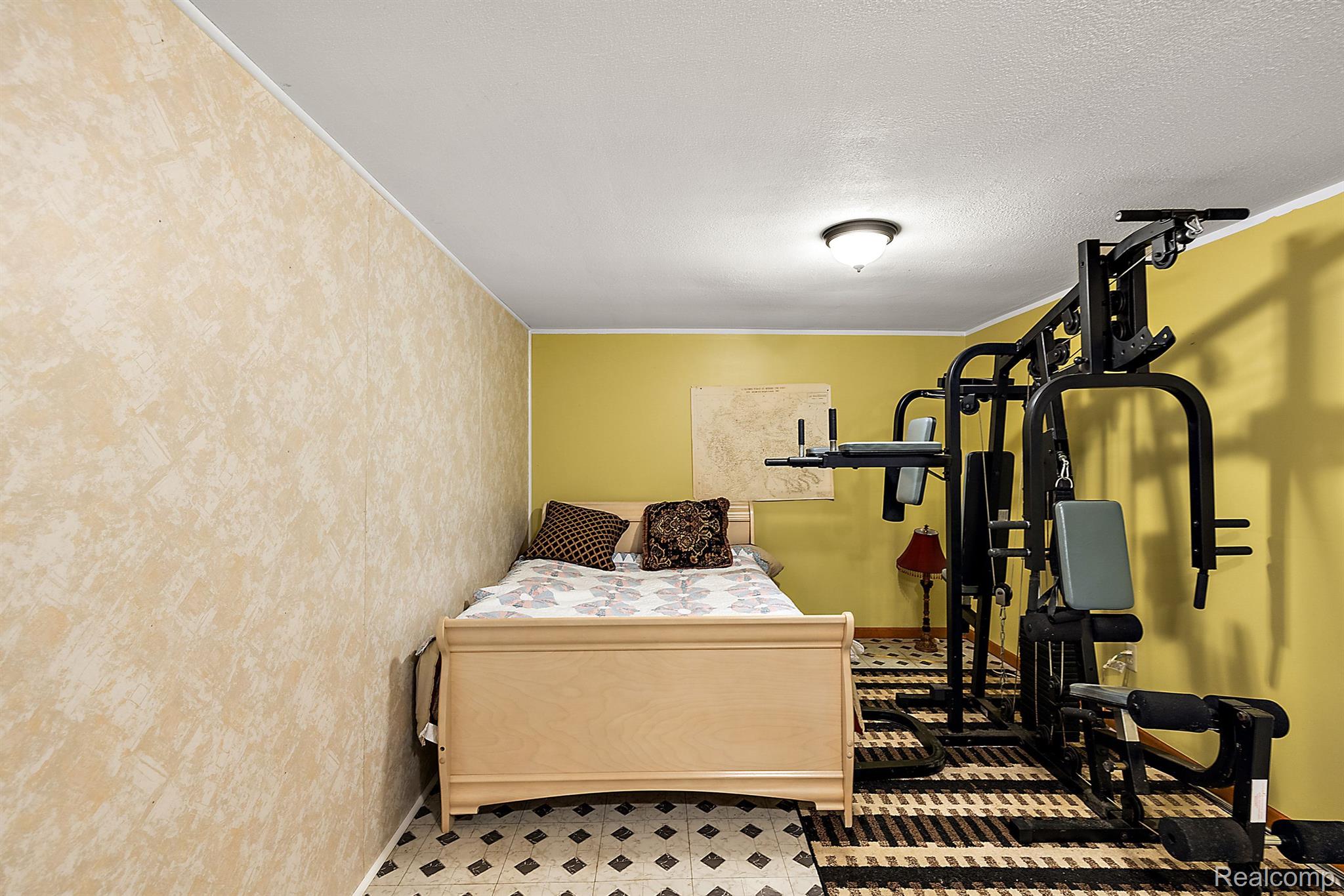 51299 SANDSHORES Drive