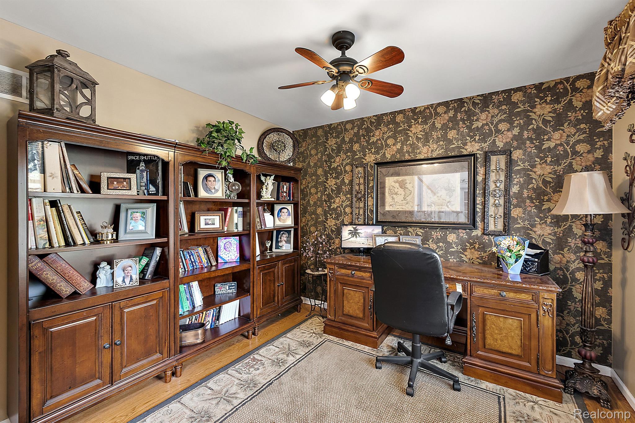 51299 SANDSHORES Drive