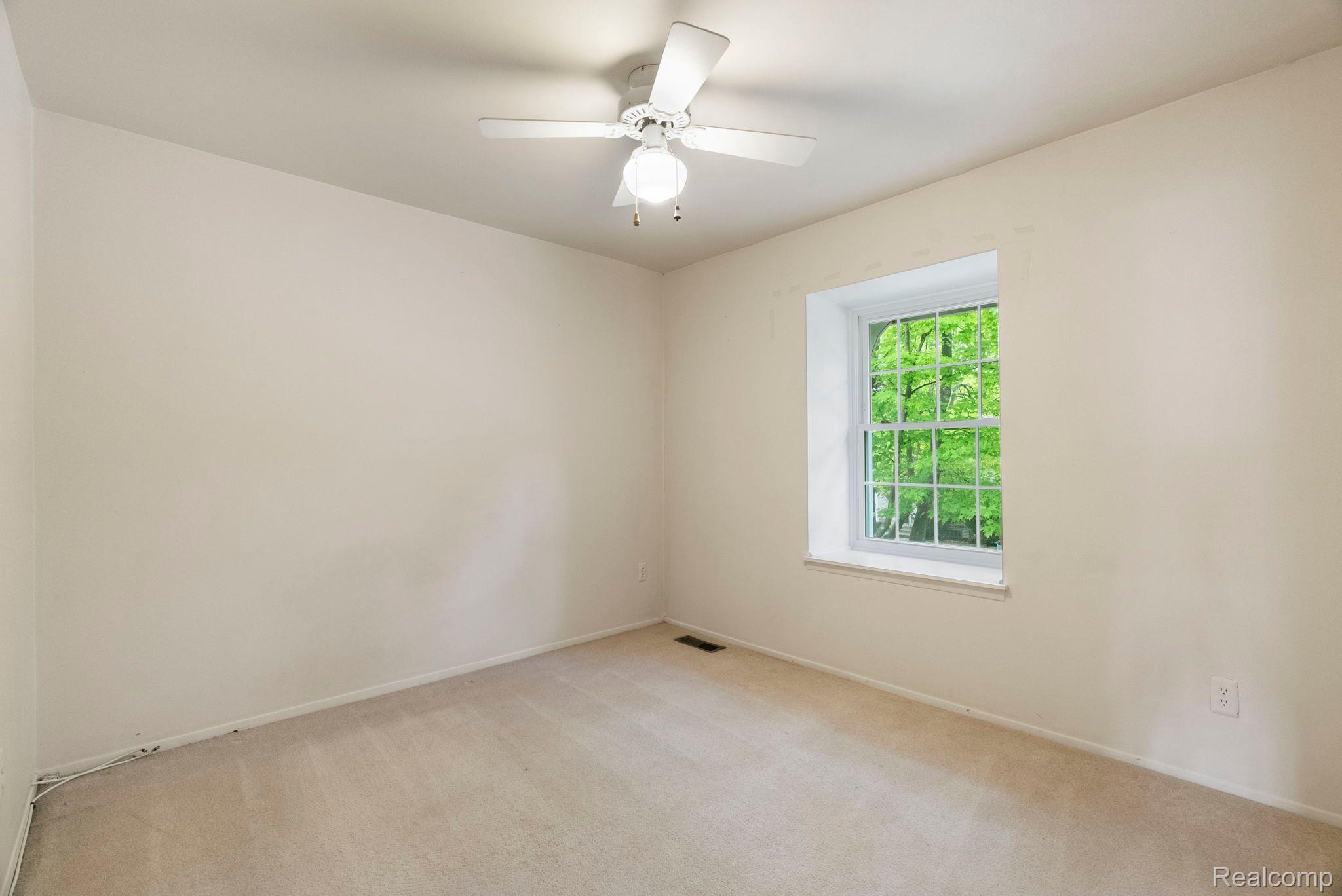 131 STRATFORD Lane