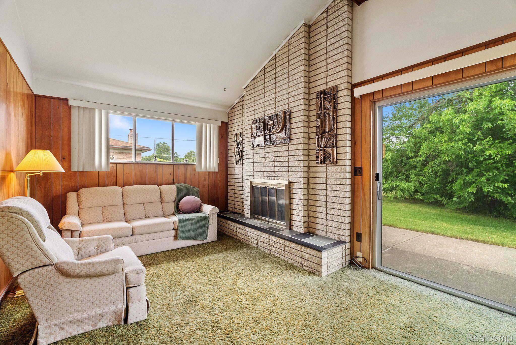 4267 GUNTHER Drive