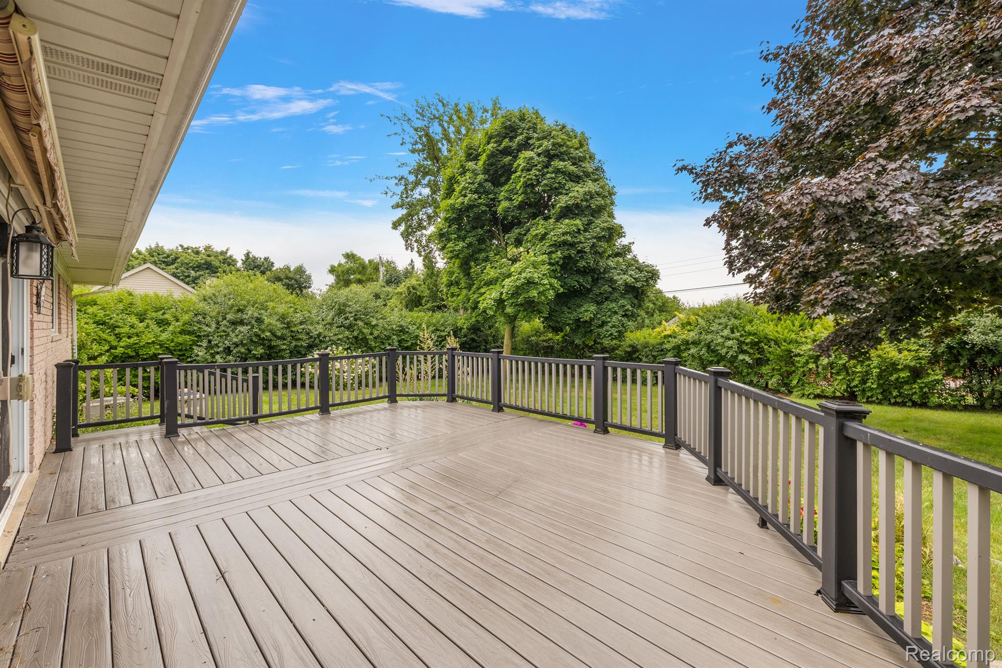 60 E SQUARE LAKE Road