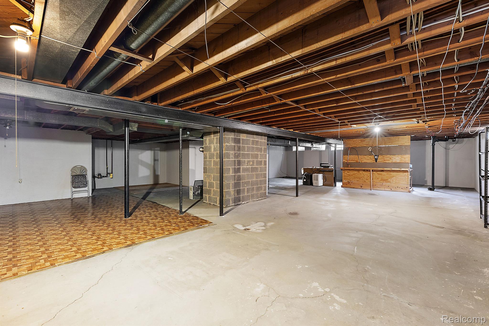 60 E SQUARE LAKE Road