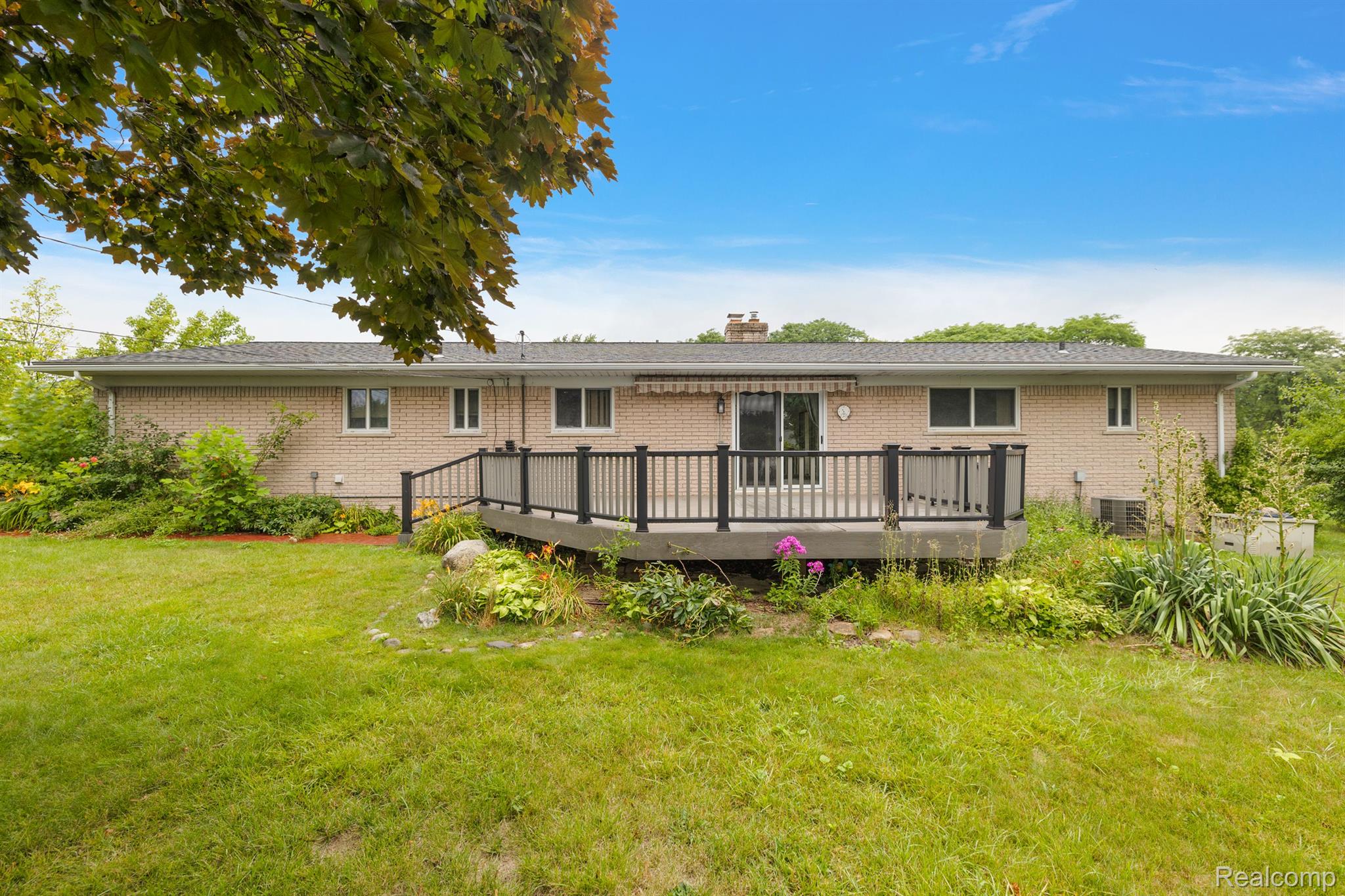 60 E SQUARE LAKE Road